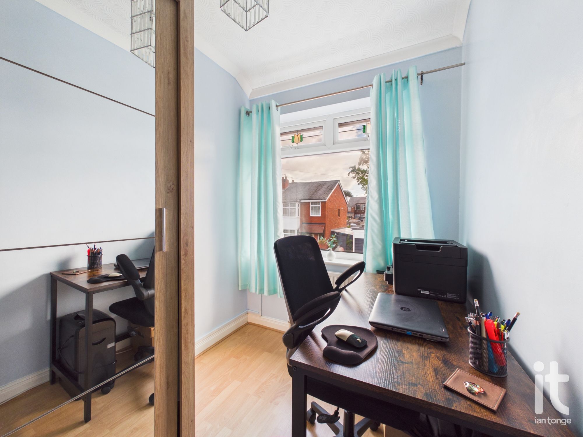 3 bedroom semi-detached house For Sale in Stockport - Photograph 18.