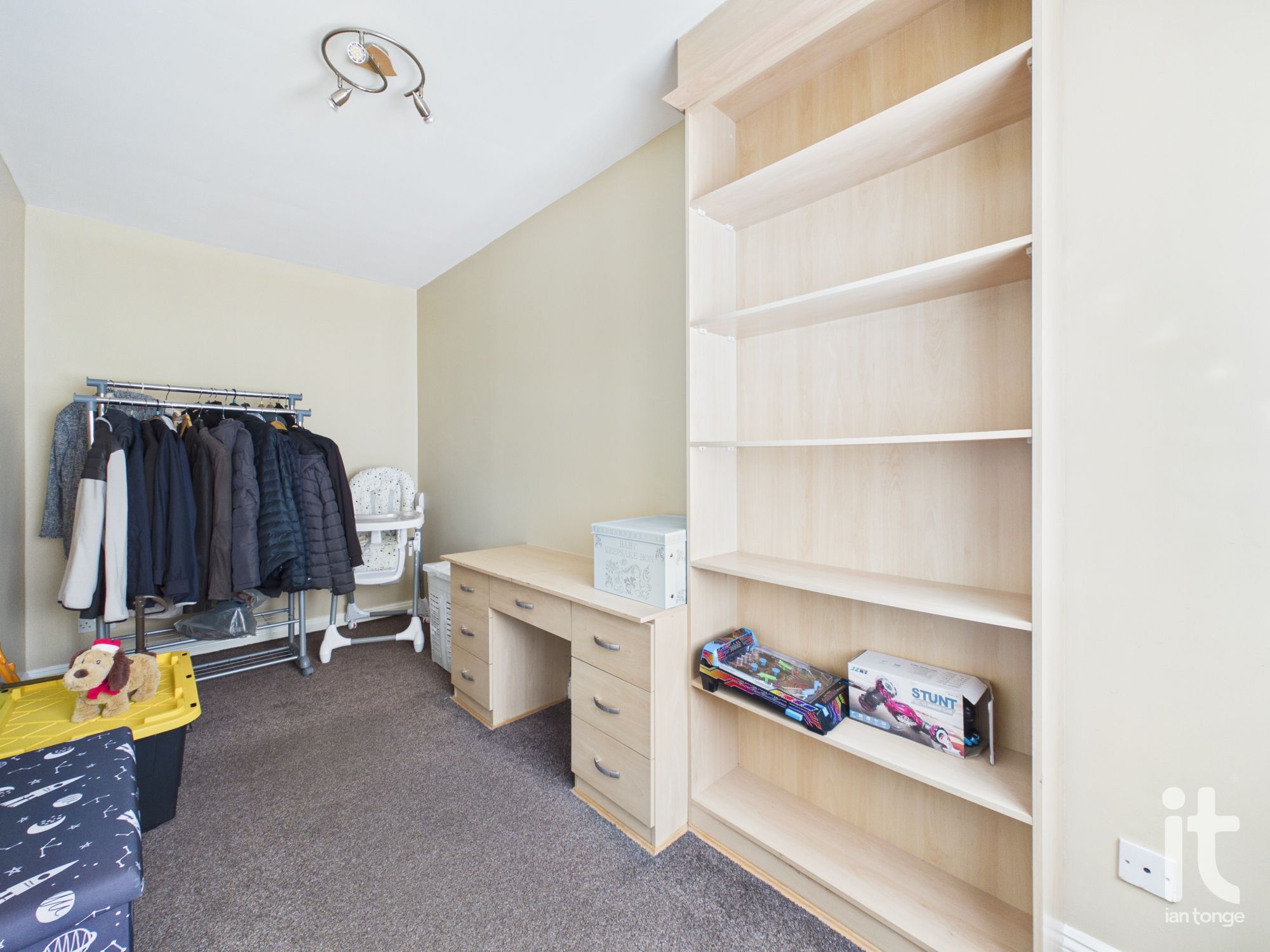 3 bedroom semi-detached house For Sale in Stockport - Photograph 8.