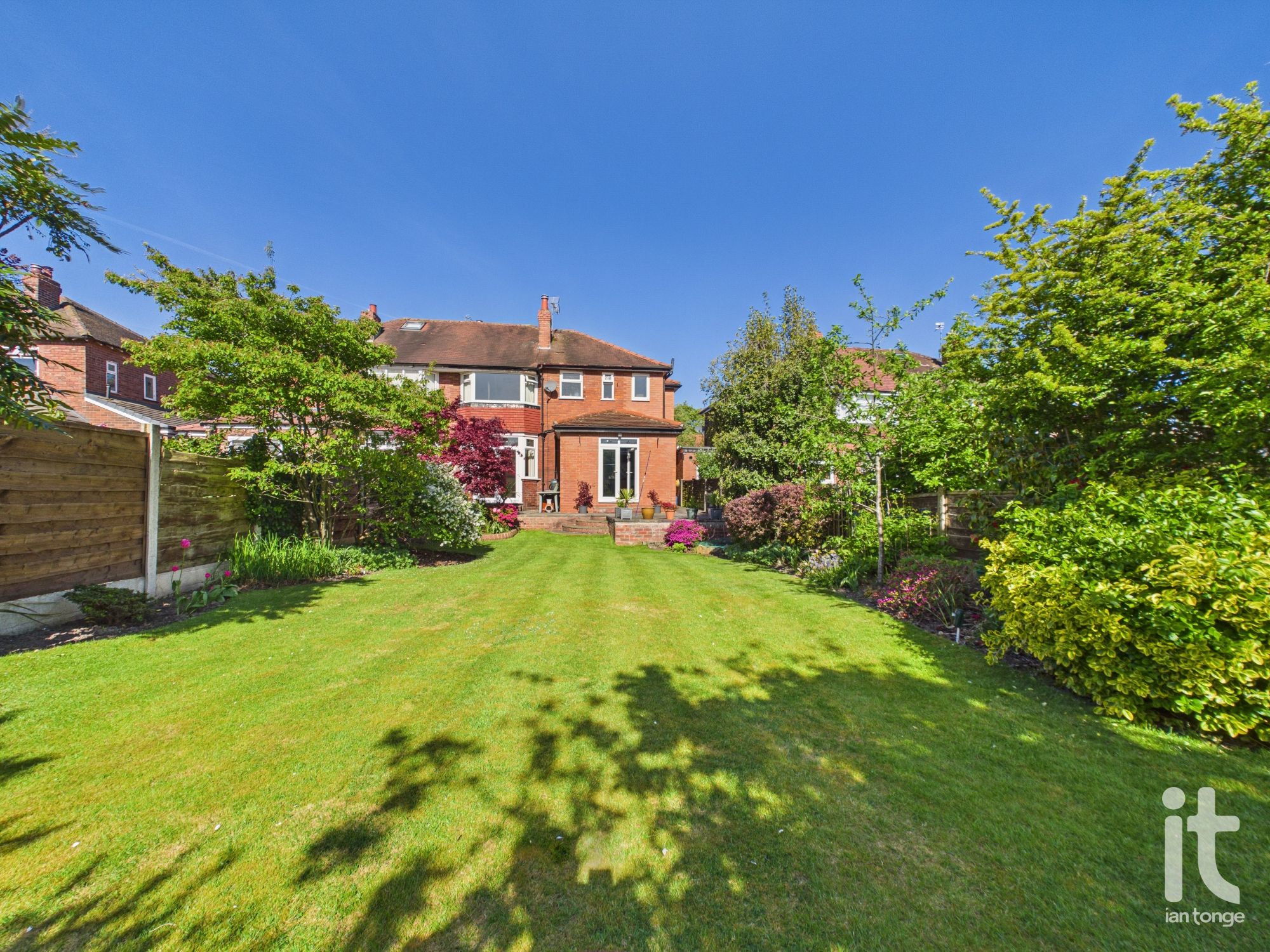 4 bedroom semi-detached house For Sale in Stockport - Photograph 24.