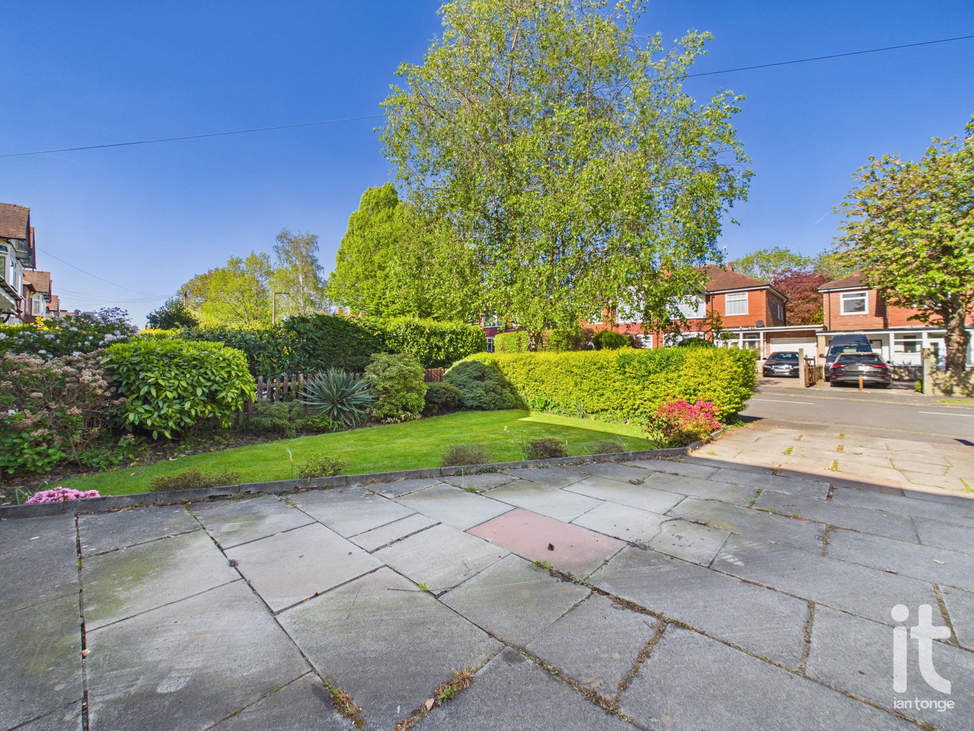 4 bedroom semi-detached house For Sale in Stockport - Photograph 21.