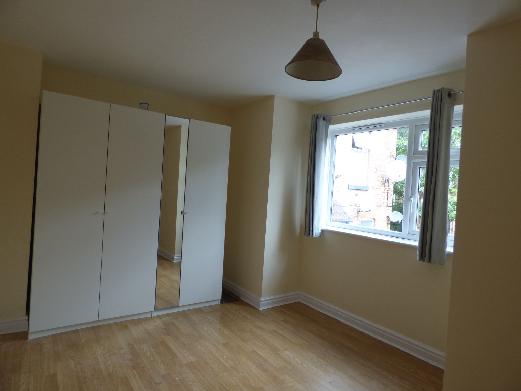 2 bedroom apartment flat/apartment For Sale in Manchester - Photograph 7.
