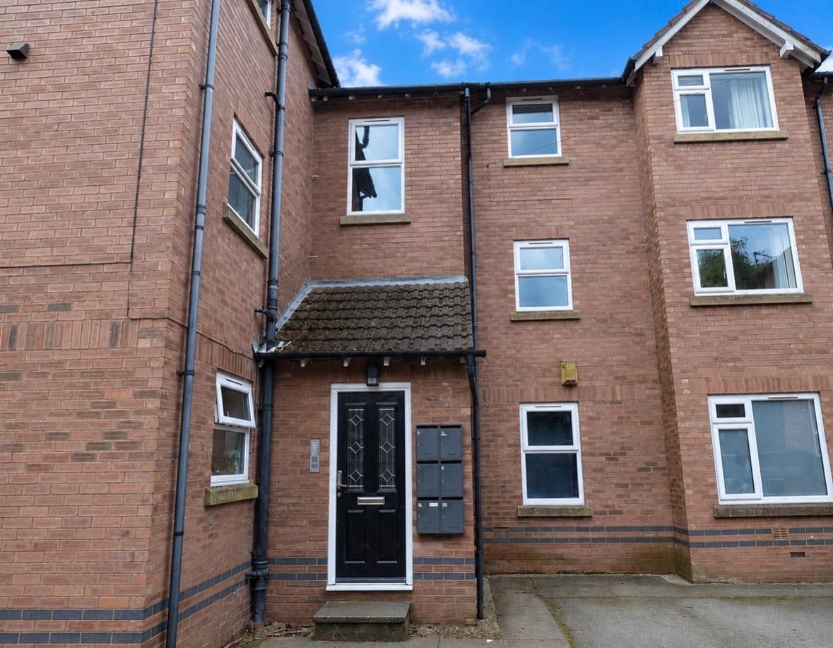 2 bedroom apartment flat/apartment For Sale in Manchester - Photograph 5.
