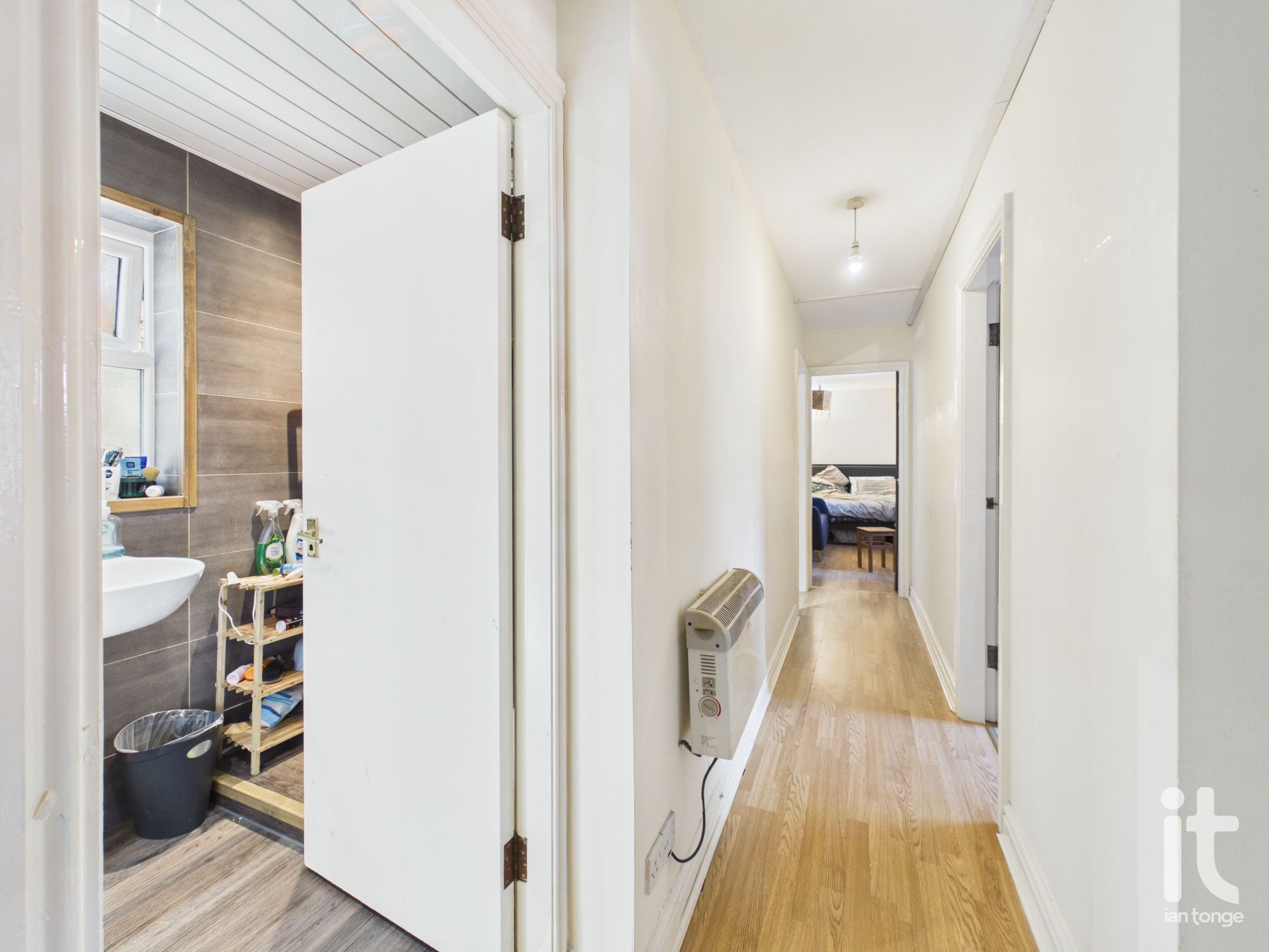 2 bedroom apartment flat/apartment For Sale in Manchester - Photograph 11.