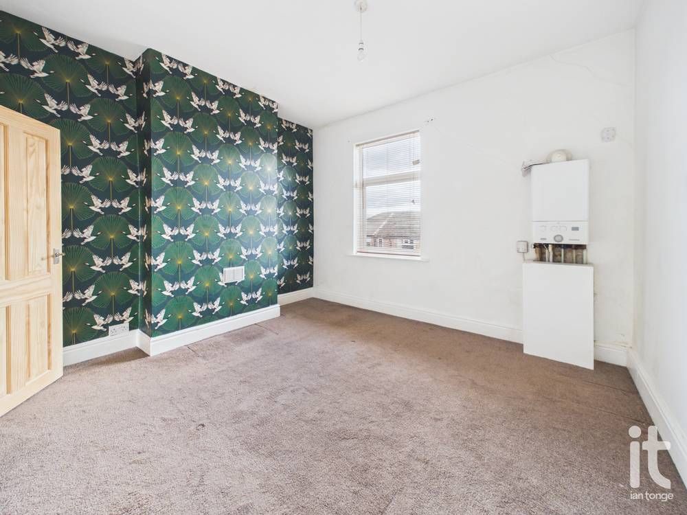 2 bedroom mid terraced house For Sale in Stockport - Photograph 9.