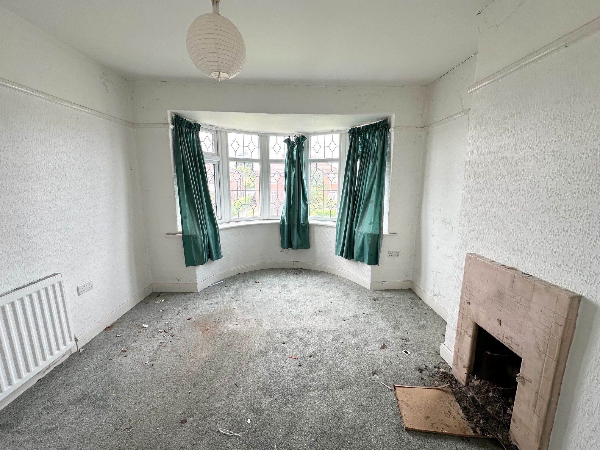 3 bedroom semi-detached house For Sale in Stockport - Photograph 5.