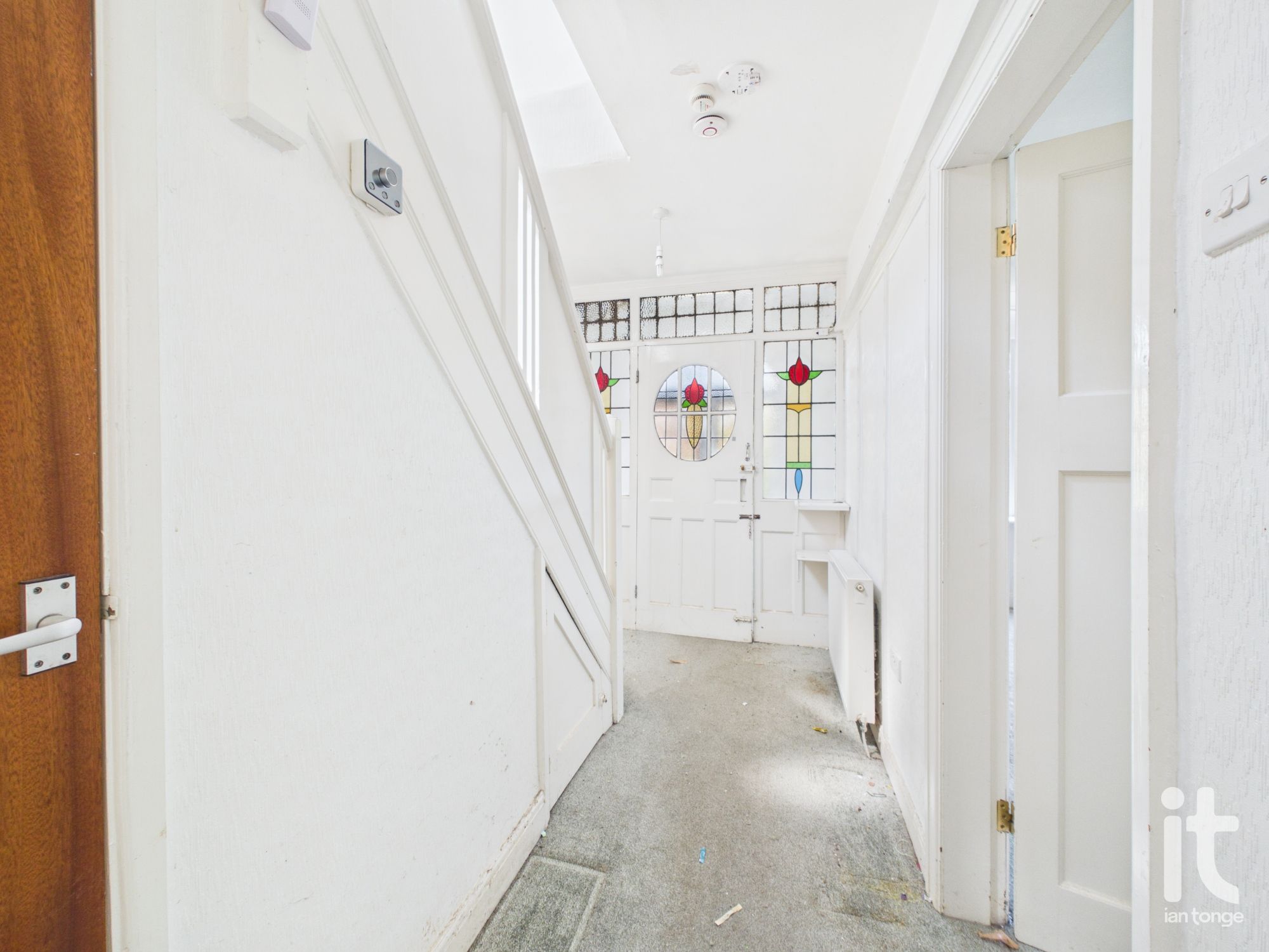 3 bedroom semi-detached house For Sale in Stockport - Photograph 13.