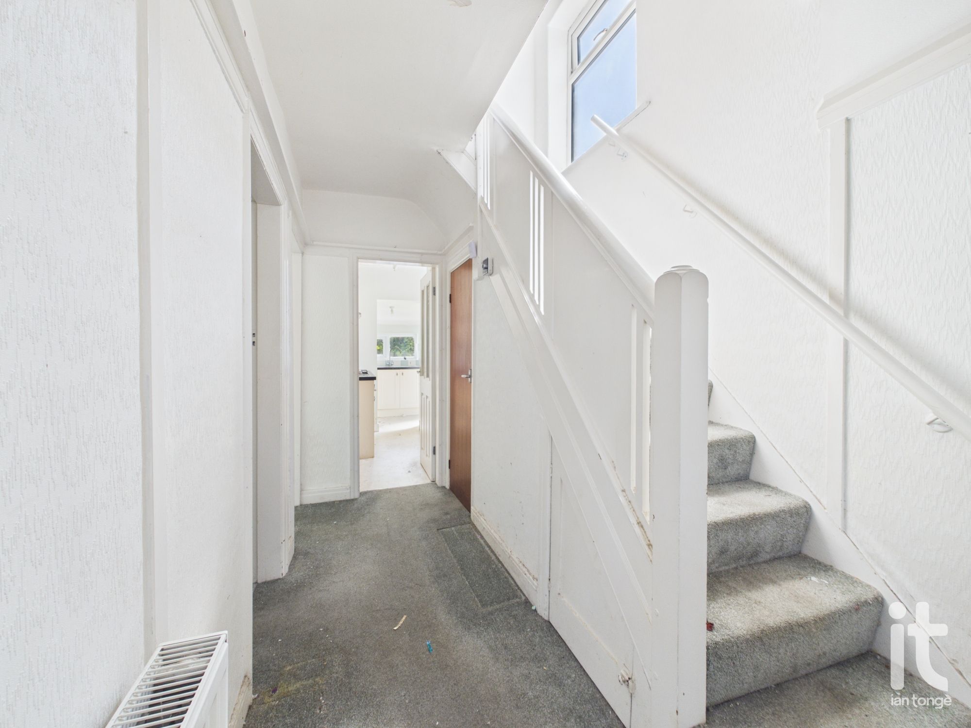 3 bedroom semi-detached house For Sale in Stockport - Photograph 33.
