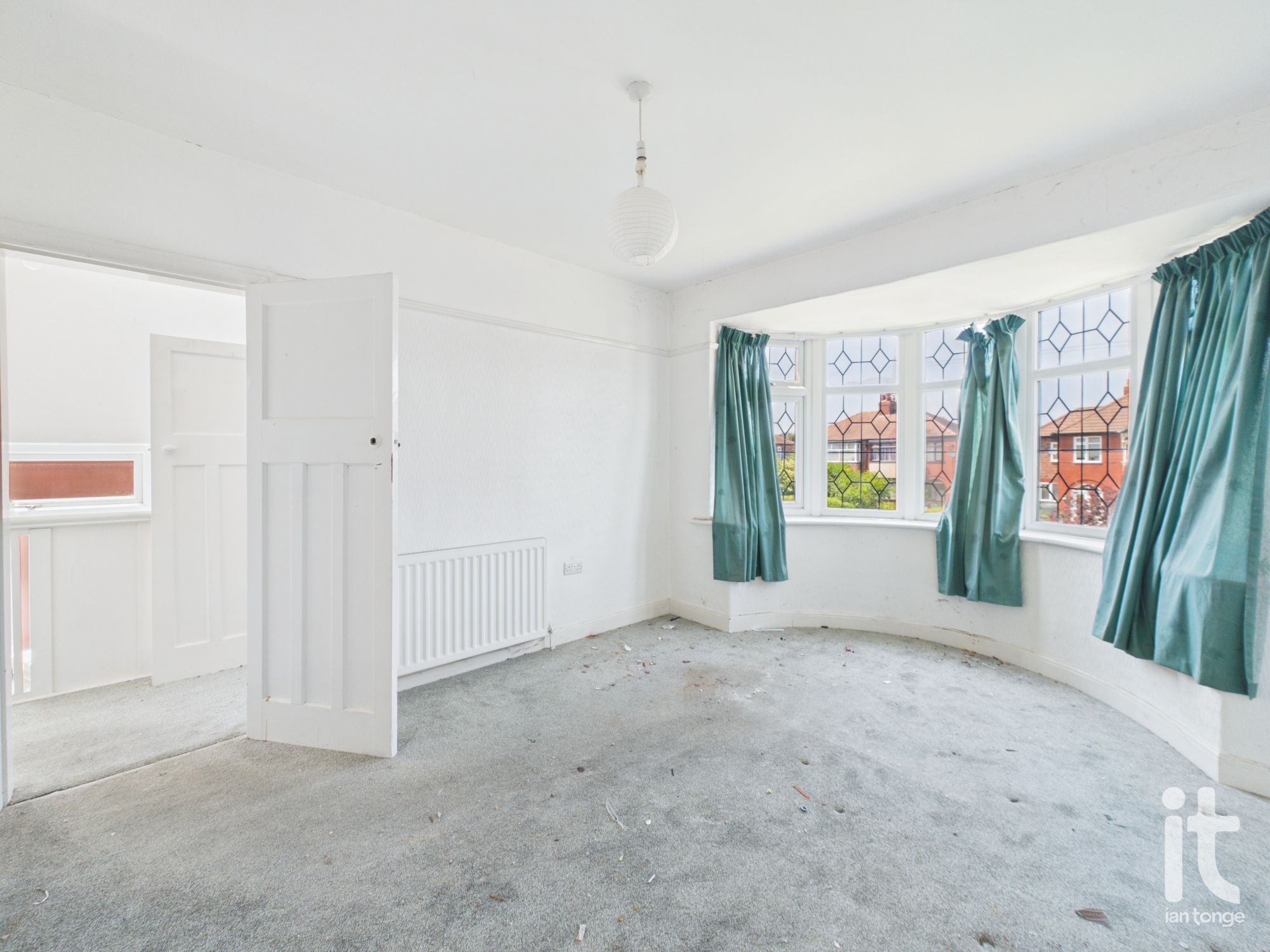 3 bedroom semi-detached house For Sale in Stockport - Photograph 24.
