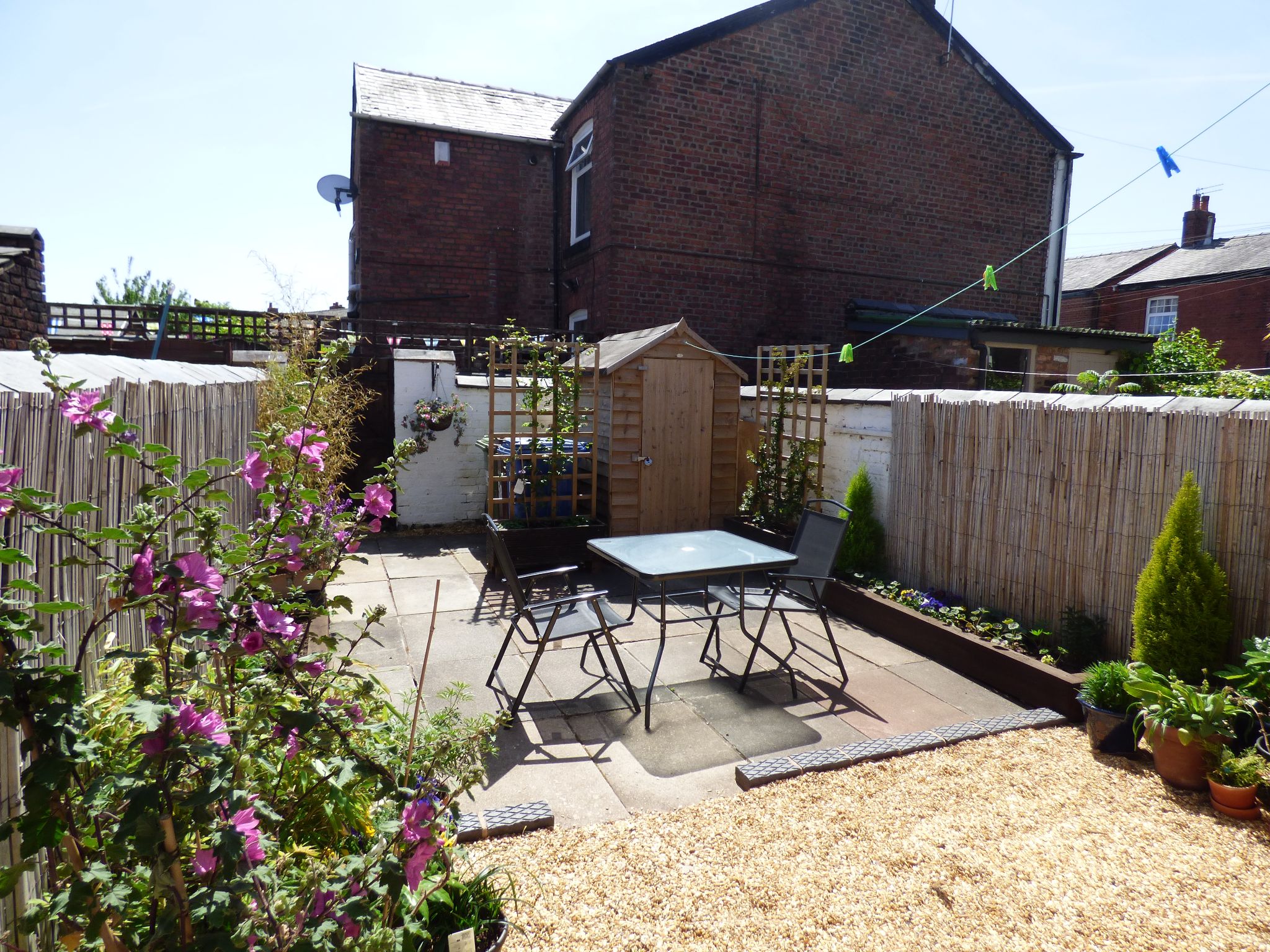 2 bedroom mid terraced house For Sale in Stockport - Photograph 10.