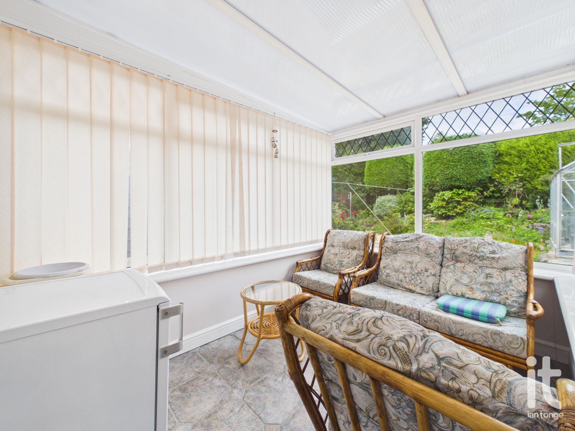 3 bedroom semi-detached house For Sale in Stockport - Photograph 11.