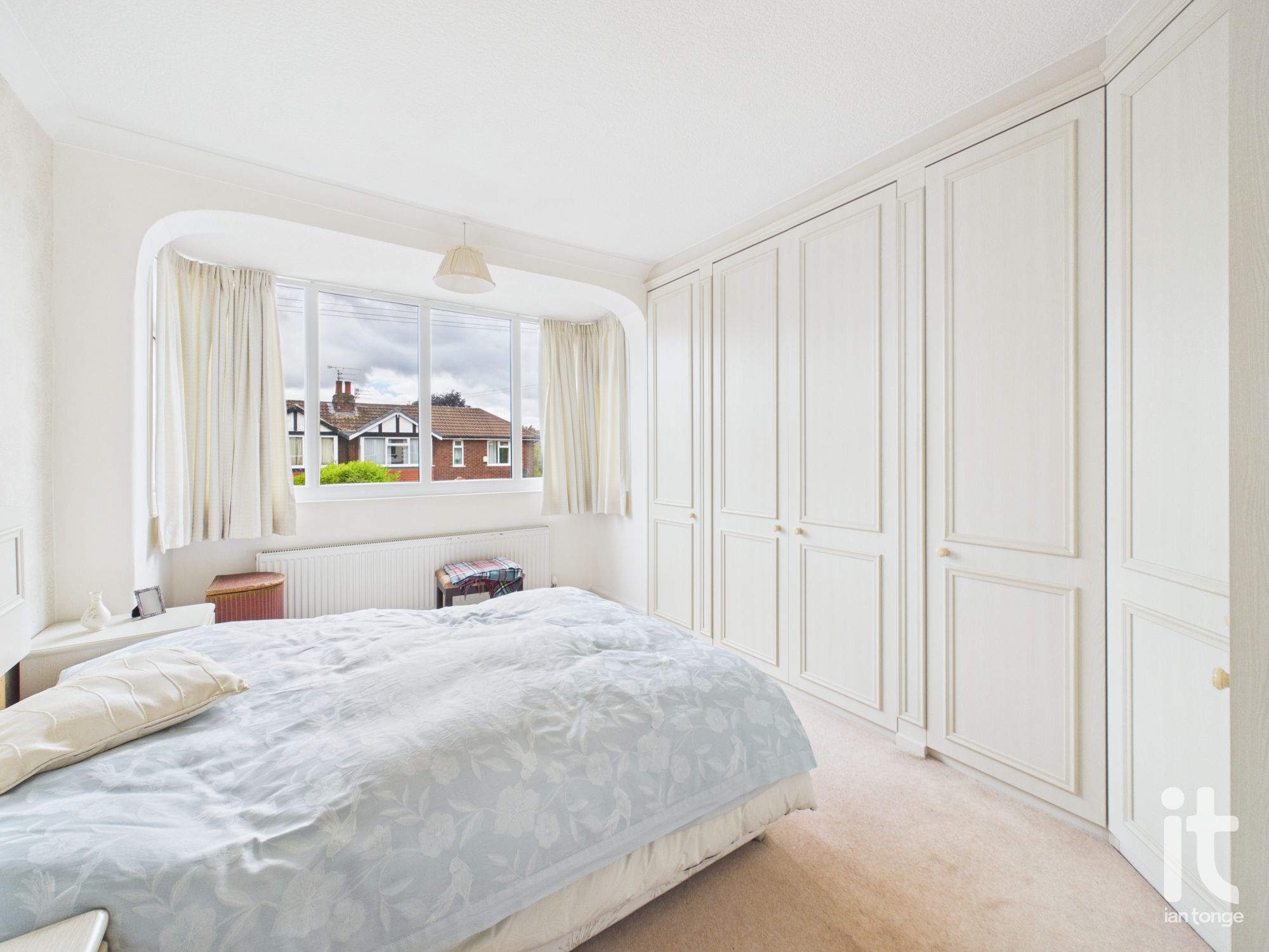3 bedroom semi-detached house For Sale in Stockport - Photograph 16.