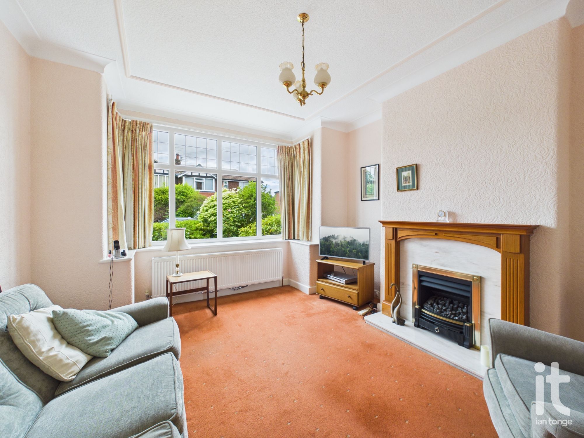 3 bedroom semi-detached house For Sale in Stockport - Photograph 8.