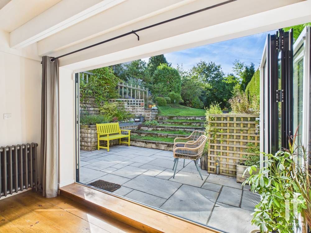 3 bedroom semi-detached house For Sale in Stockport - Property photograph.