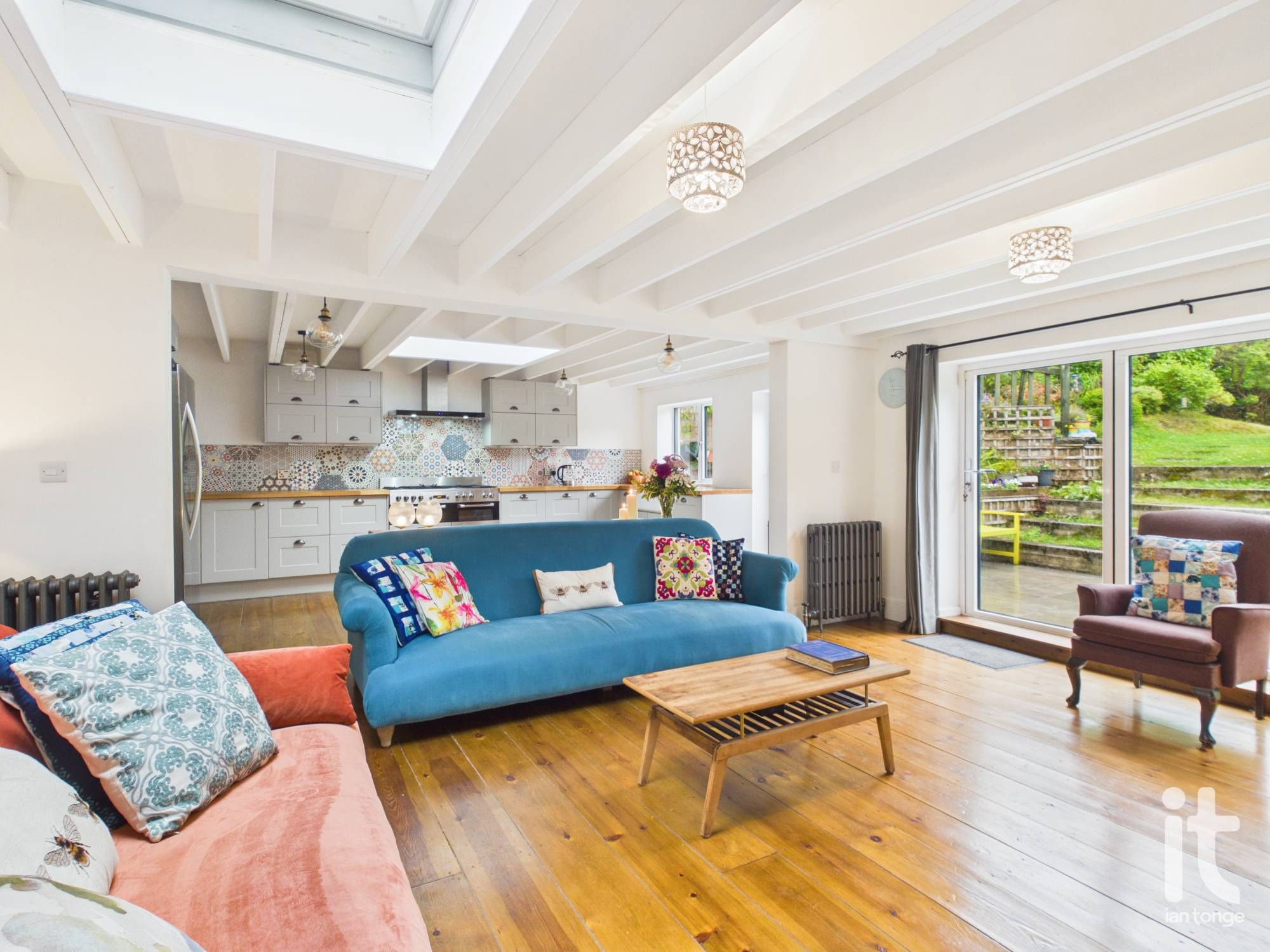 3 bedroom semi-detached house For Sale in Stockport - Photograph 14.