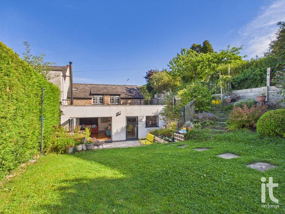3 bedroom semi-detached house For Sale in Stockport - Photograph 1.