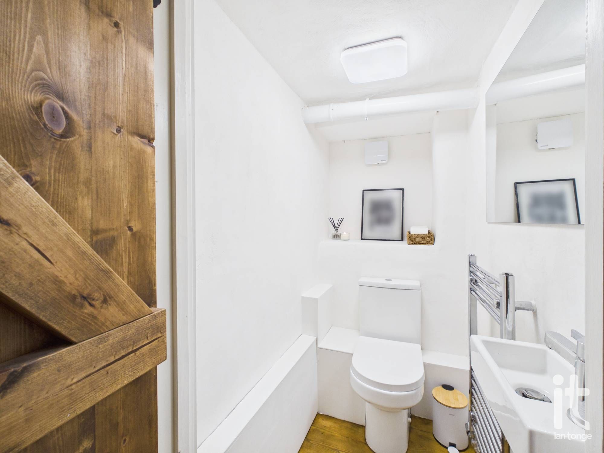3 bedroom semi-detached house For Sale in Stockport - Photograph 21.