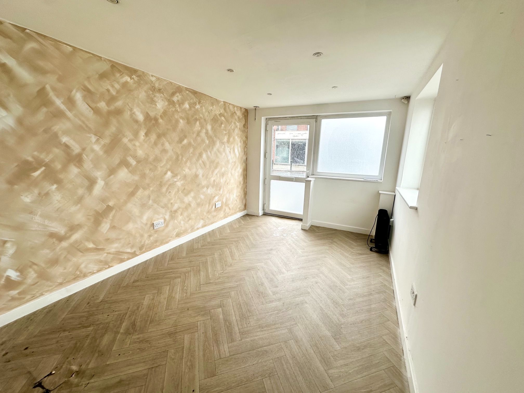 Shop To Let in Stockport - Property photograph.