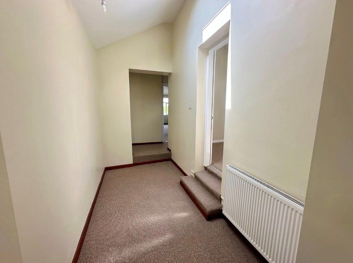 2 bedroom flat flat/apartment To Let in Stockport - Property photograph.
