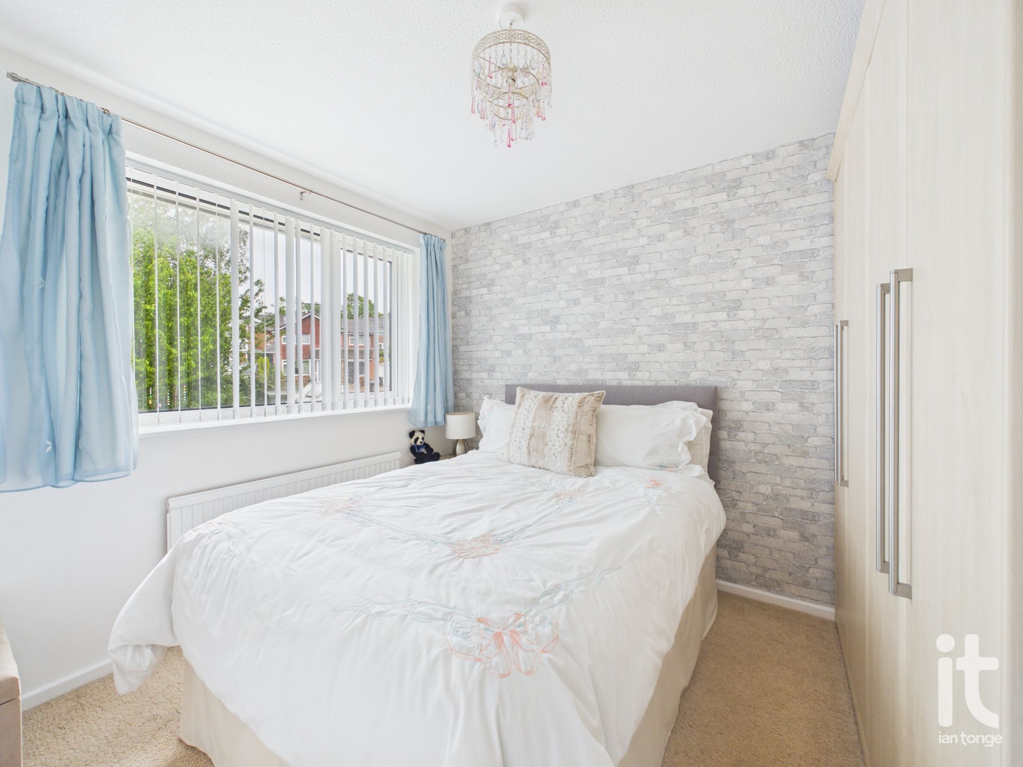 3 bedroom semi-detached house For Sale in Stockport - Photograph 13.