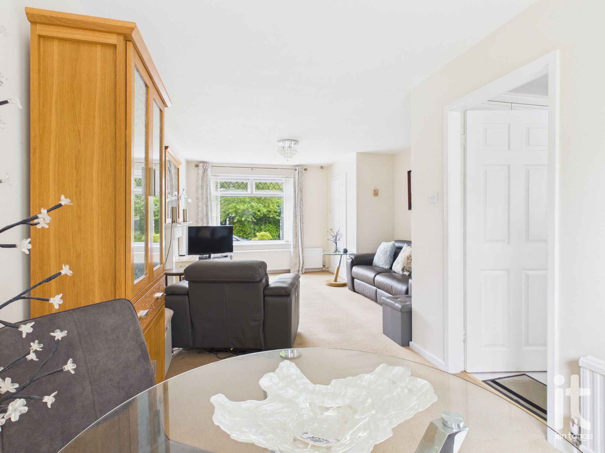 3 bedroom semi-detached house For Sale in Stockport - Photograph 8.