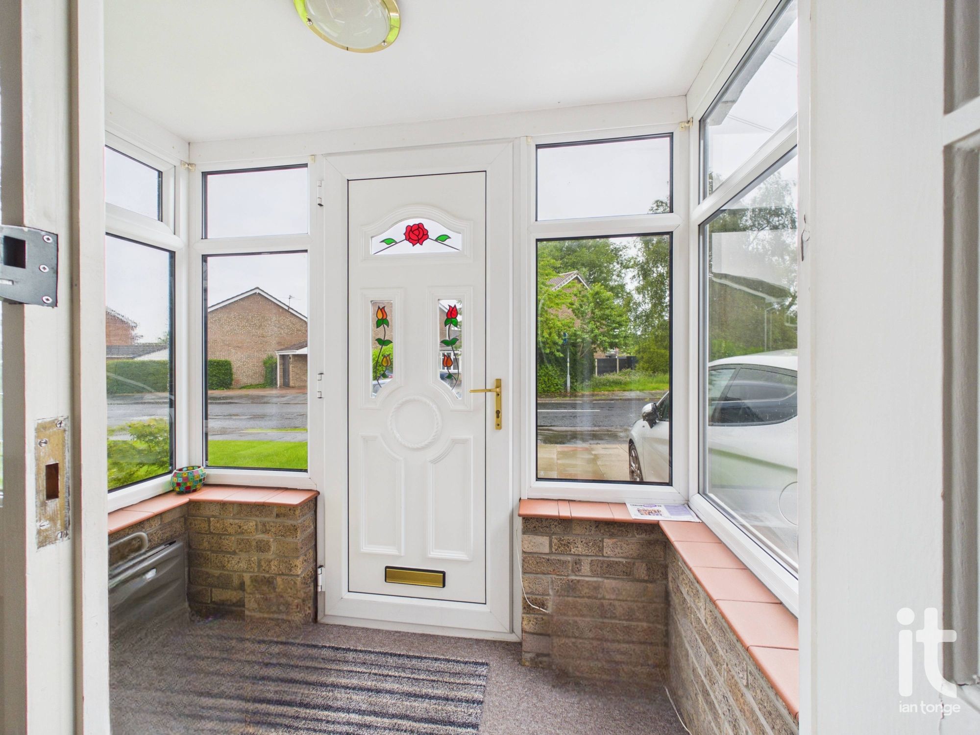 3 bedroom semi-detached house For Sale in Stockport - Photograph 4.