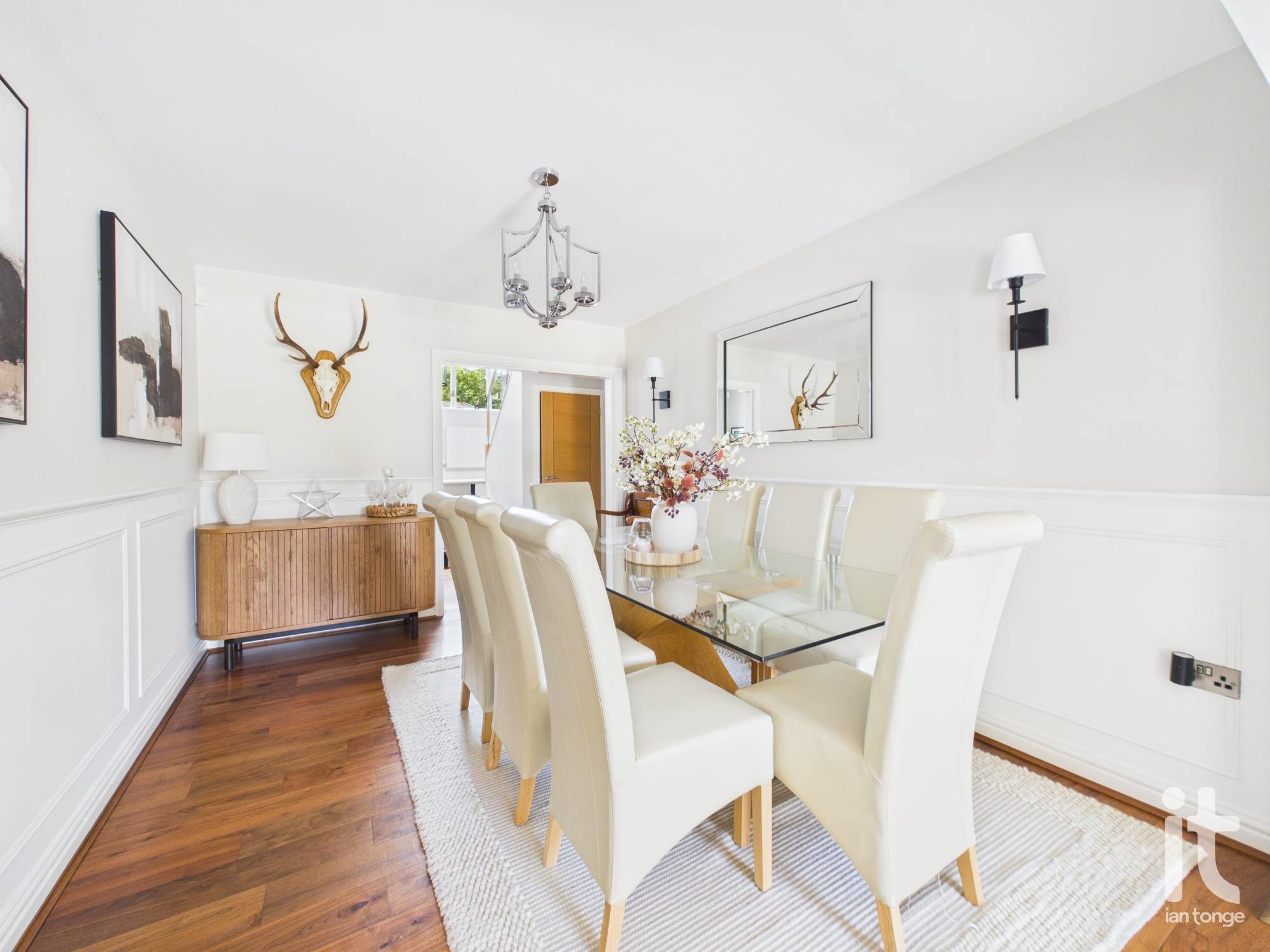 5 bedroom detached house For Sale in Stockport - Photograph 7.