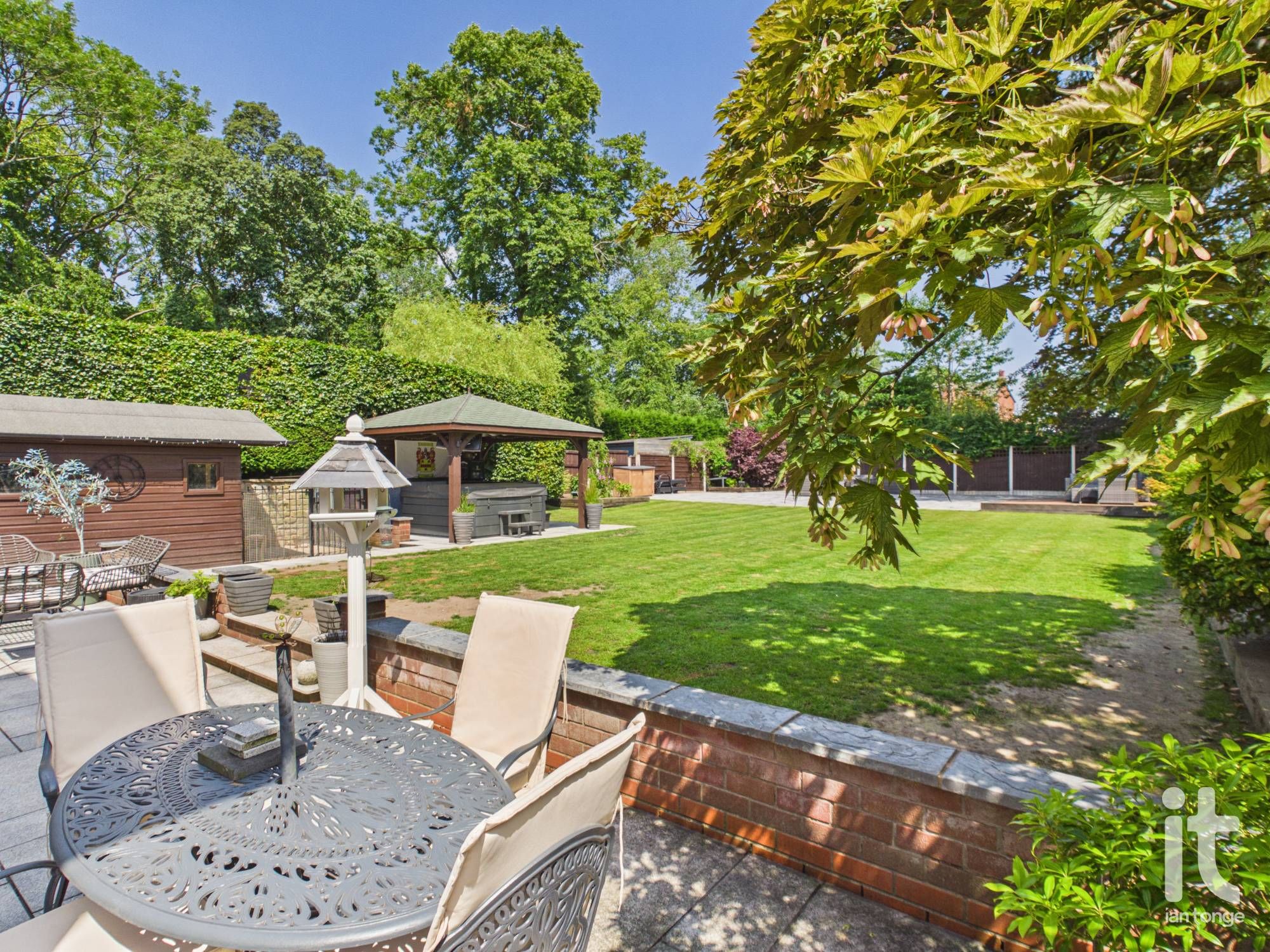 5 bedroom detached house For Sale in Stockport - Photograph 31.
