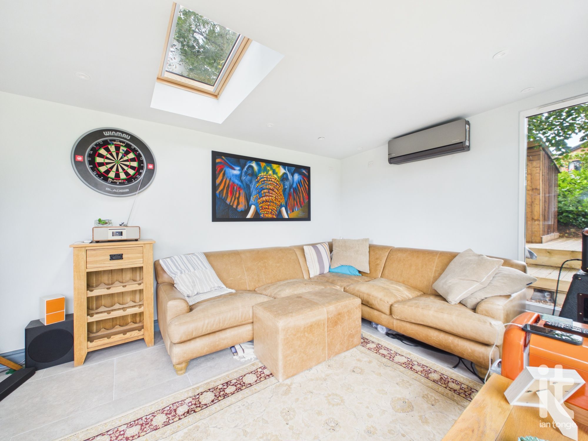 3 bedroom detached bungalow For Sale in Stockport - Photograph 21.