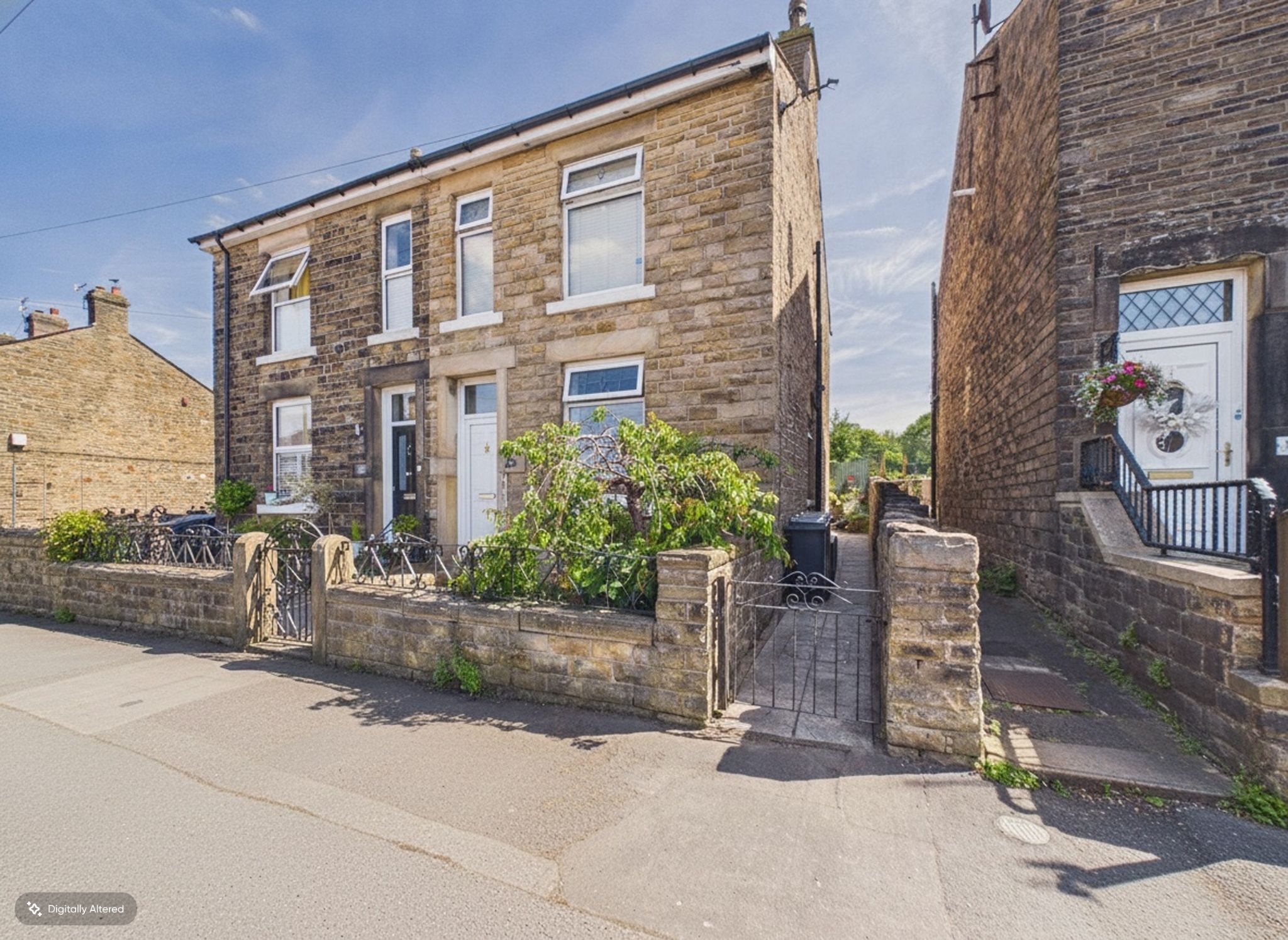 3 bedroom semi-detached house For Sale in High Peak - Property photograph.