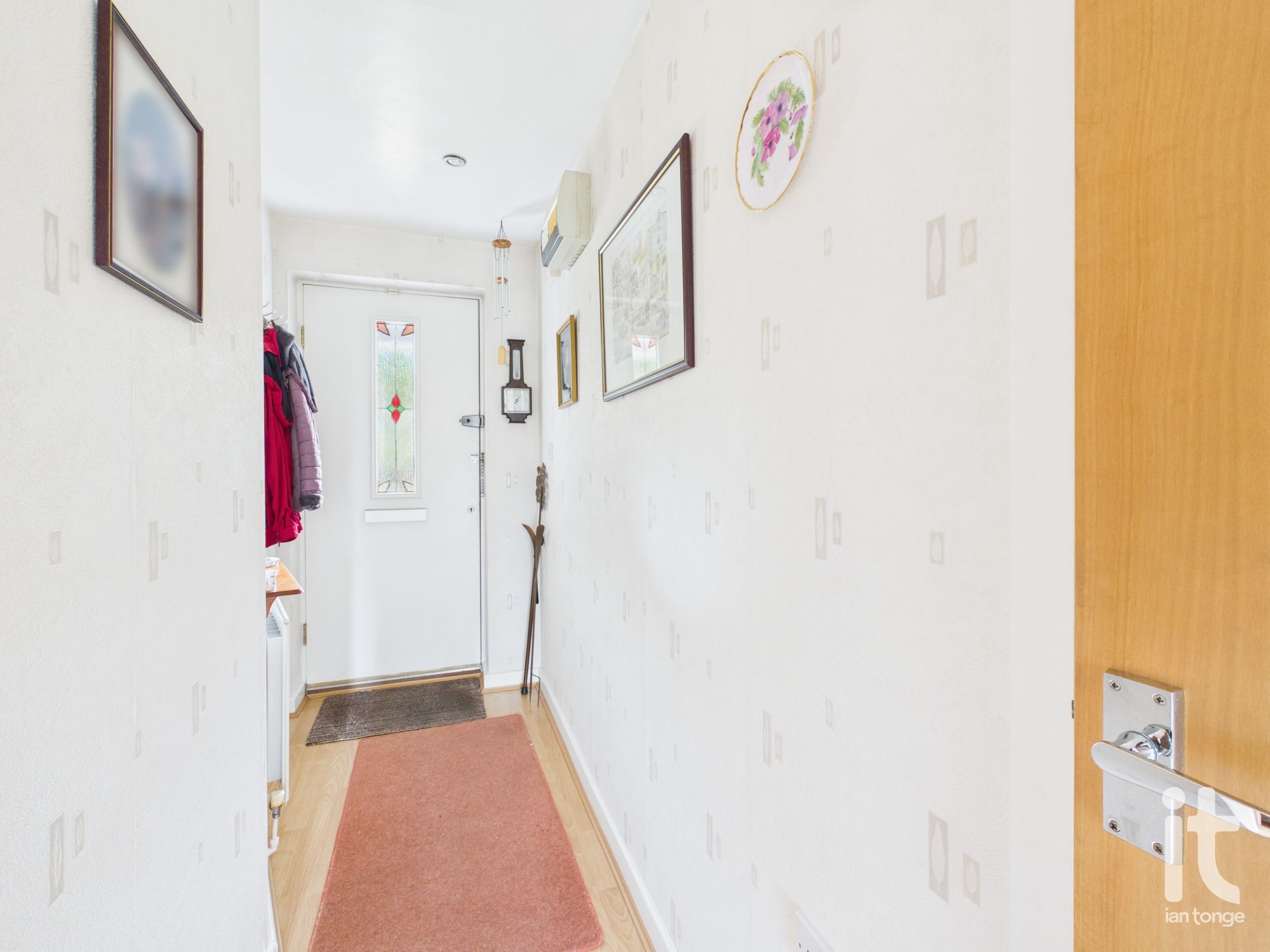1 bedroom ground floor flat/apartment For Sale in Stockport - Photograph 6.