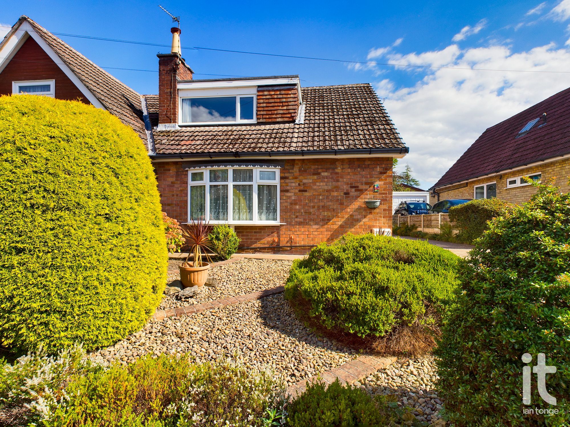 3 bedroom semi-detached house For Sale in Stockport - Photograph 17.