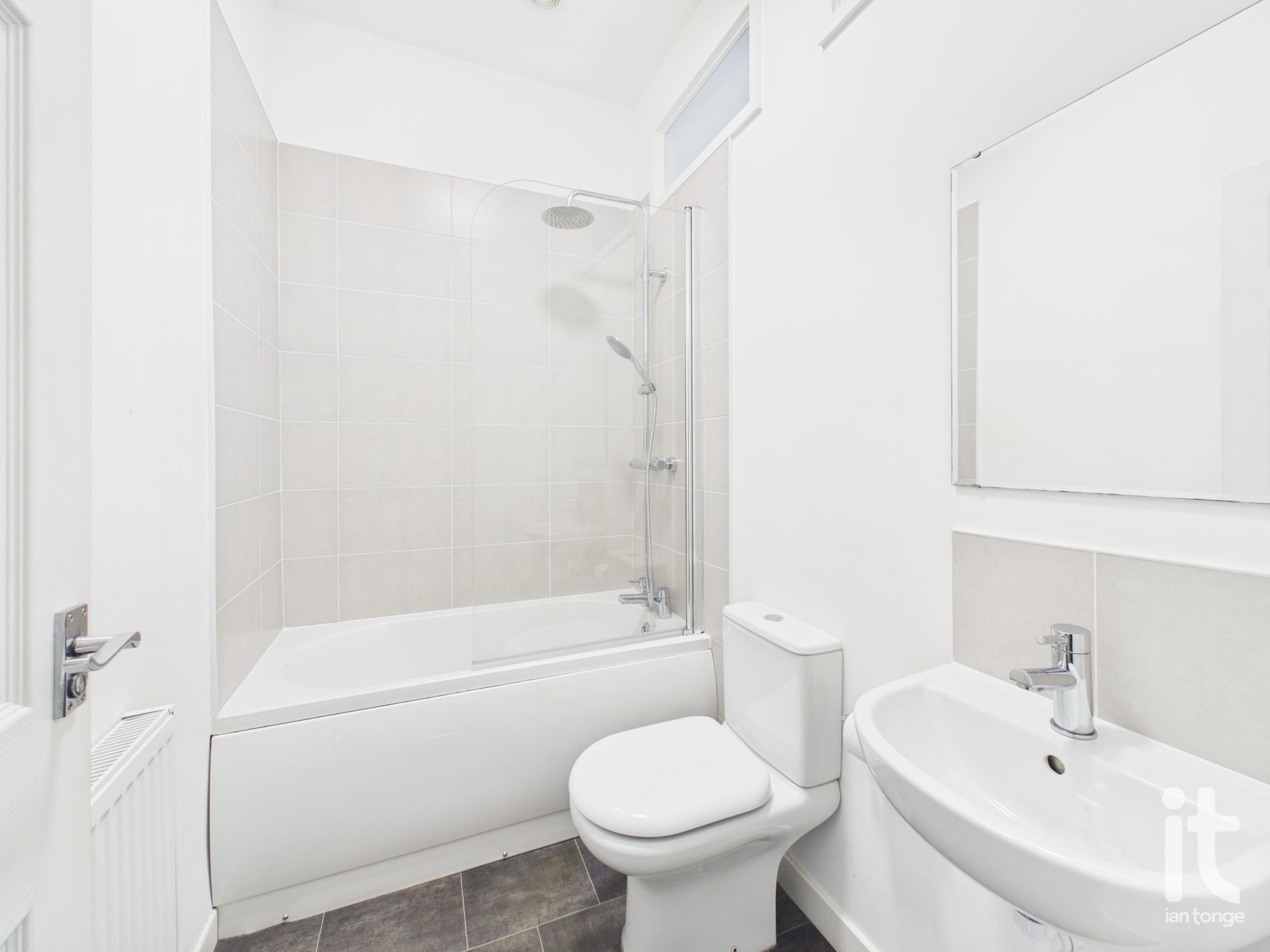 2 bedroom mid terraced house For Sale in Stockport - Photograph 7.