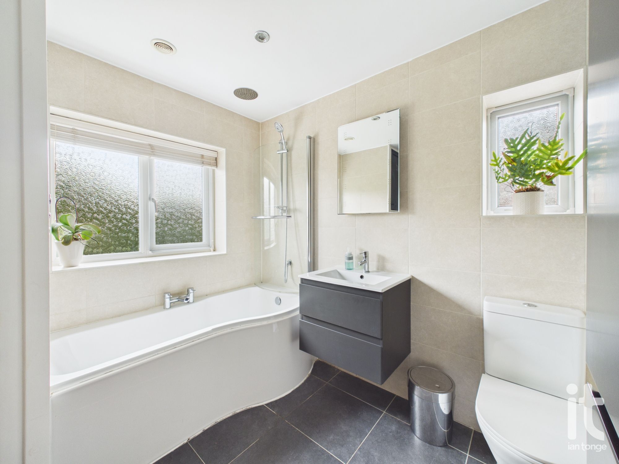 4 bedroom semi-detached house For Sale in Stockport - Photograph 24.