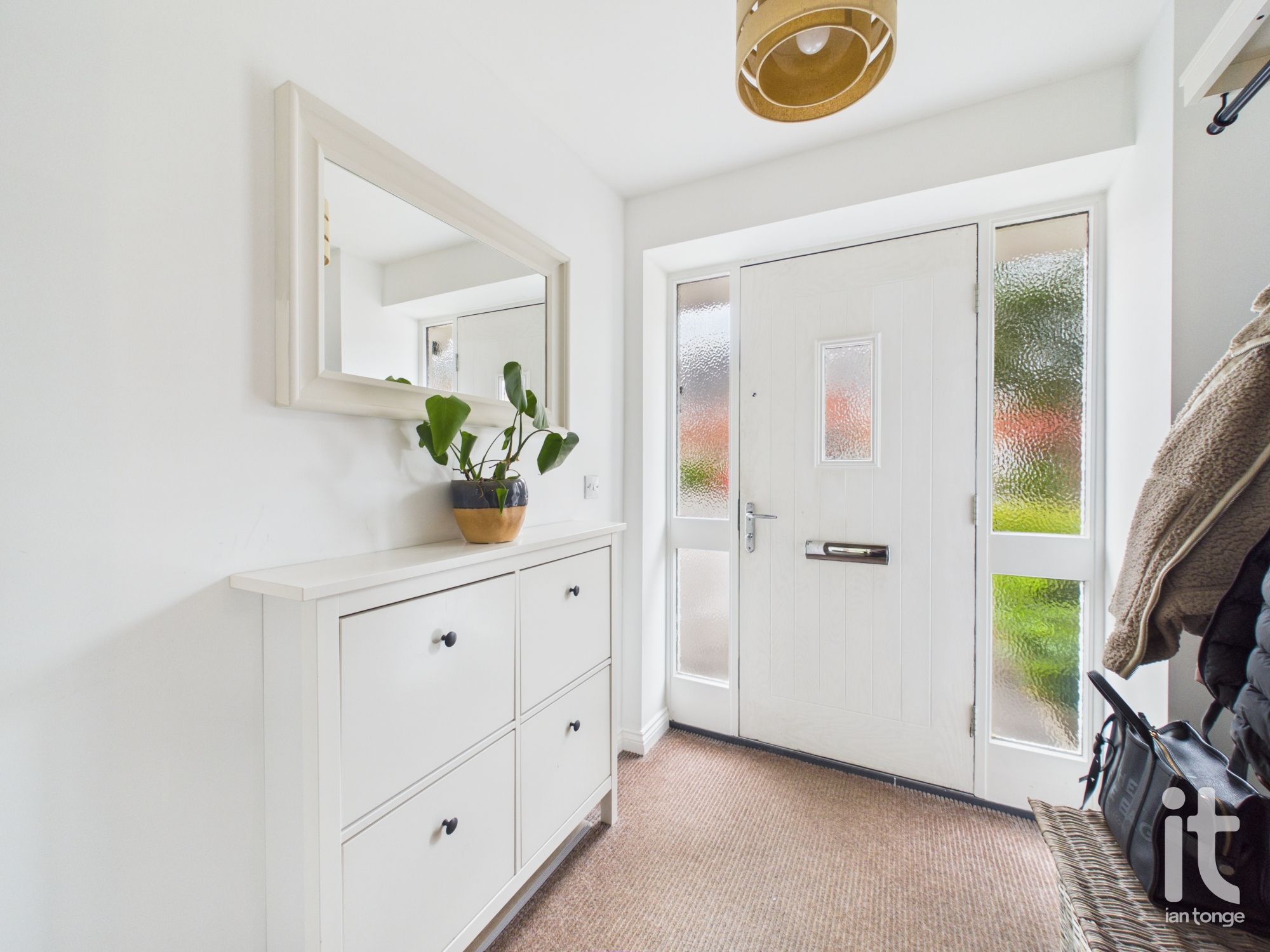 4 bedroom town house For Sale in Stockport - Photograph 14.
