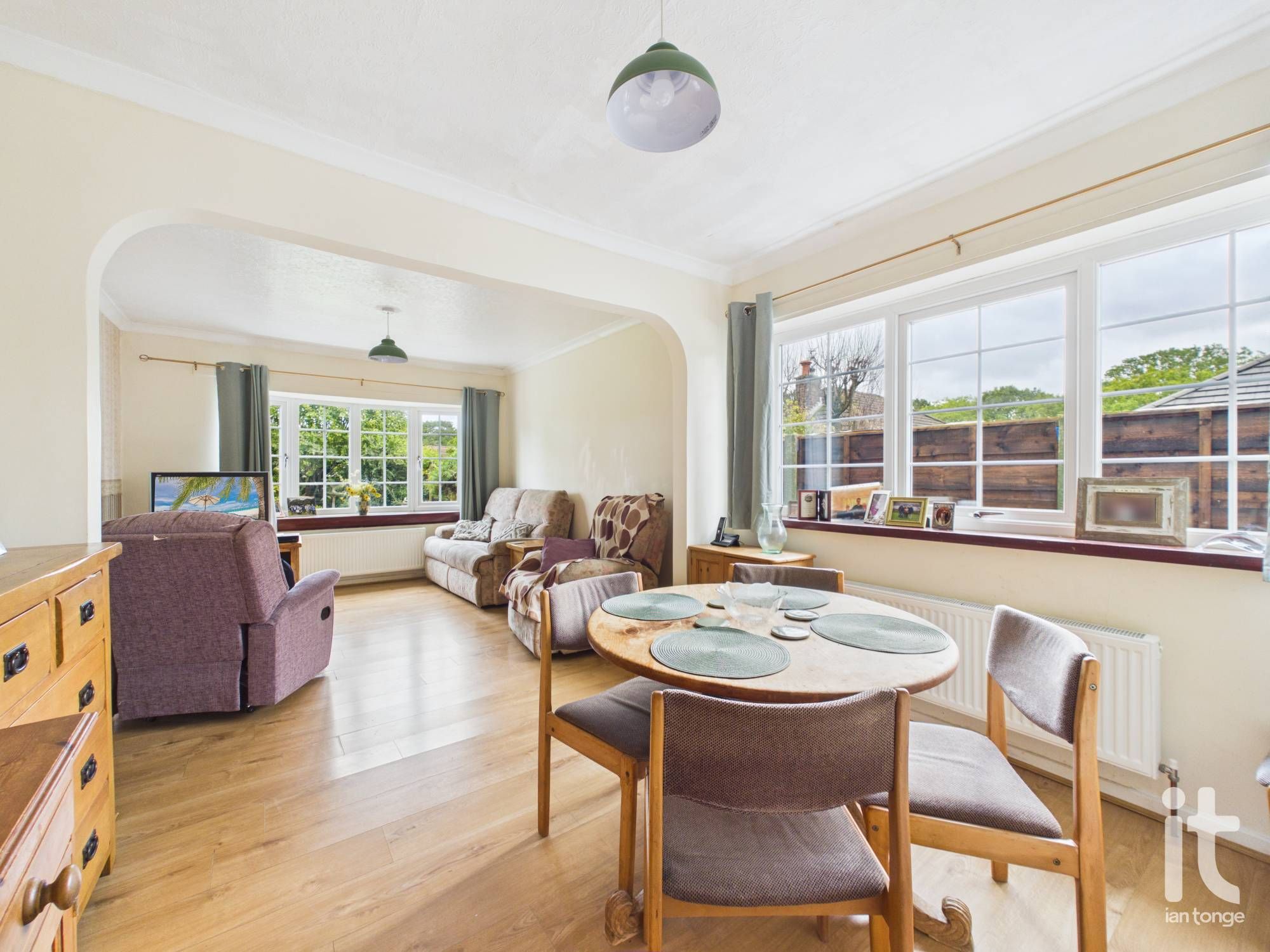2 bedroom detached bungalow For Sale in Stockport - Photograph 8.