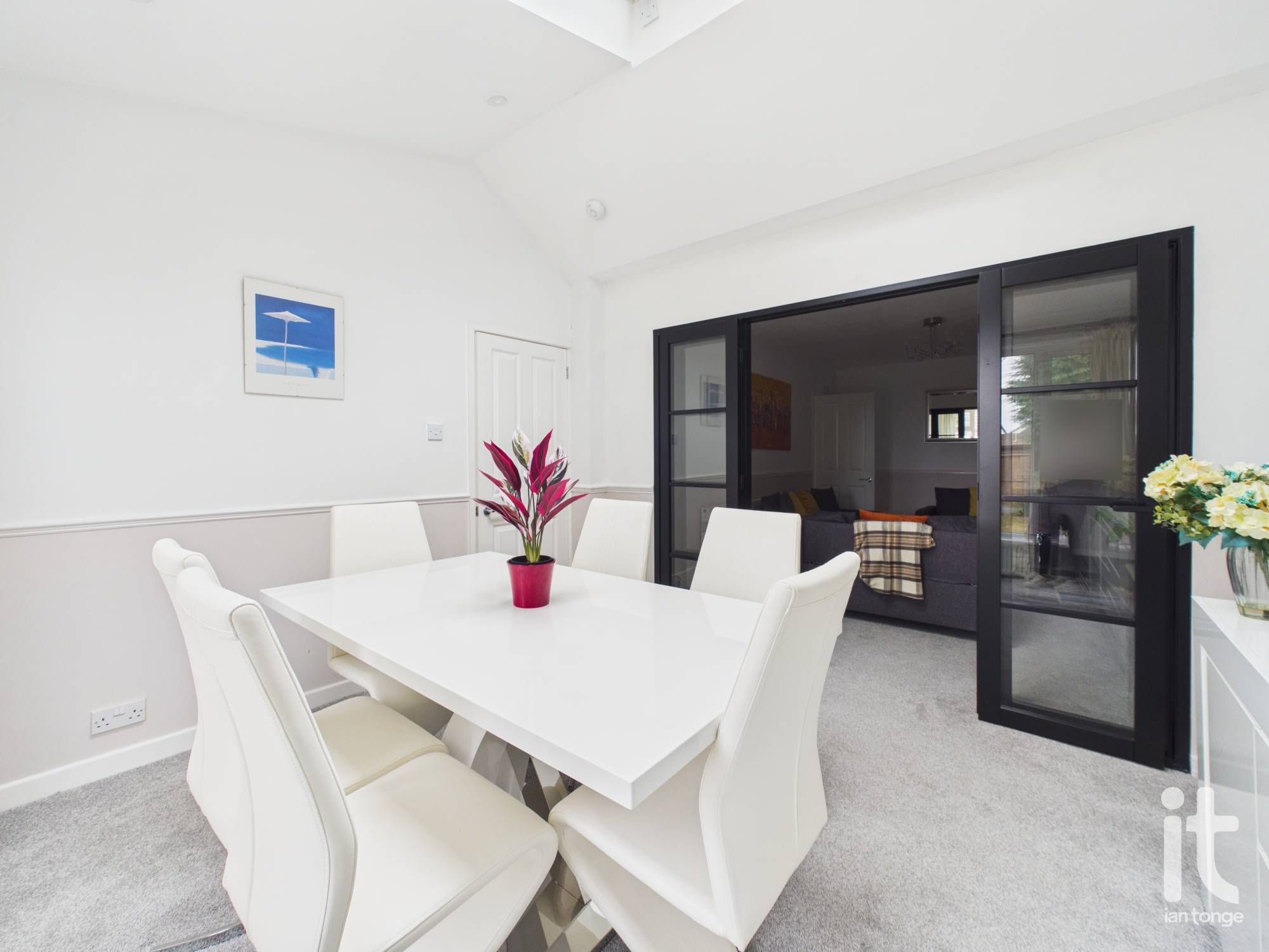 3 bedroom detached house For Sale in Stockport - Photograph 6.