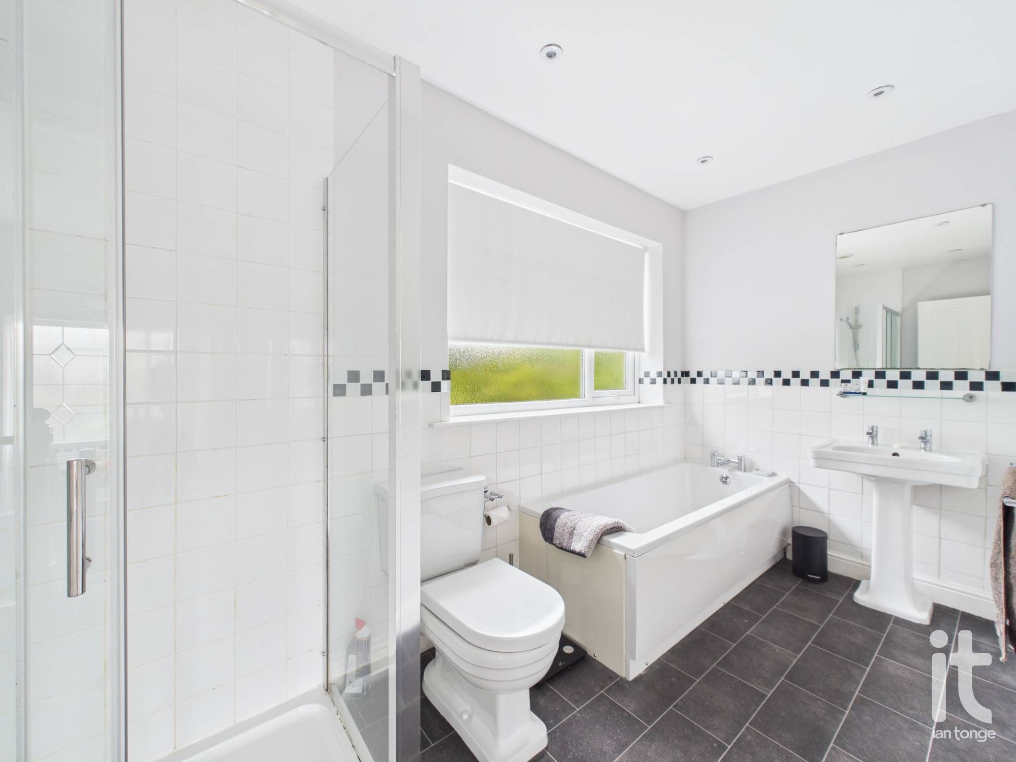3 bedroom detached house For Sale in Stockport - Photograph 19.