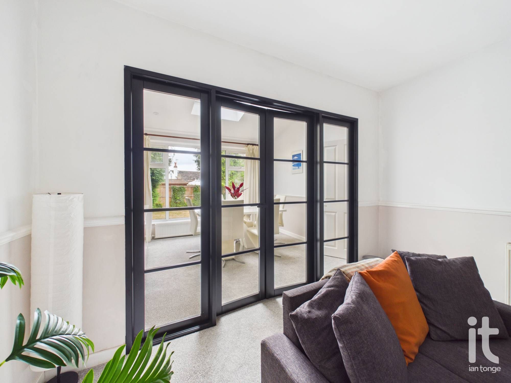 3 bedroom detached house For Sale in Stockport - Photograph 5.