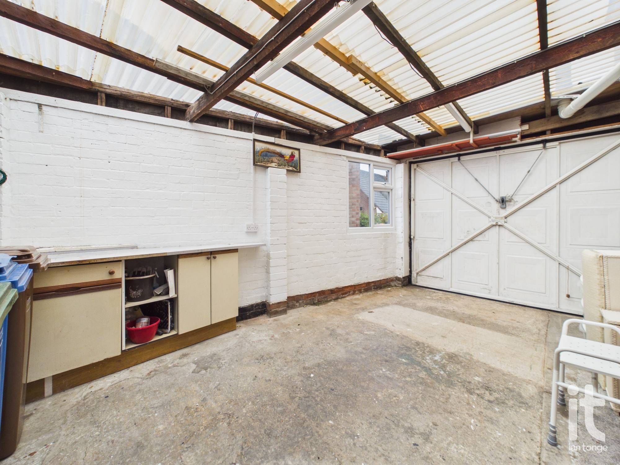3 bedroom semi-detached house For Sale in Stockport - Photograph 24.