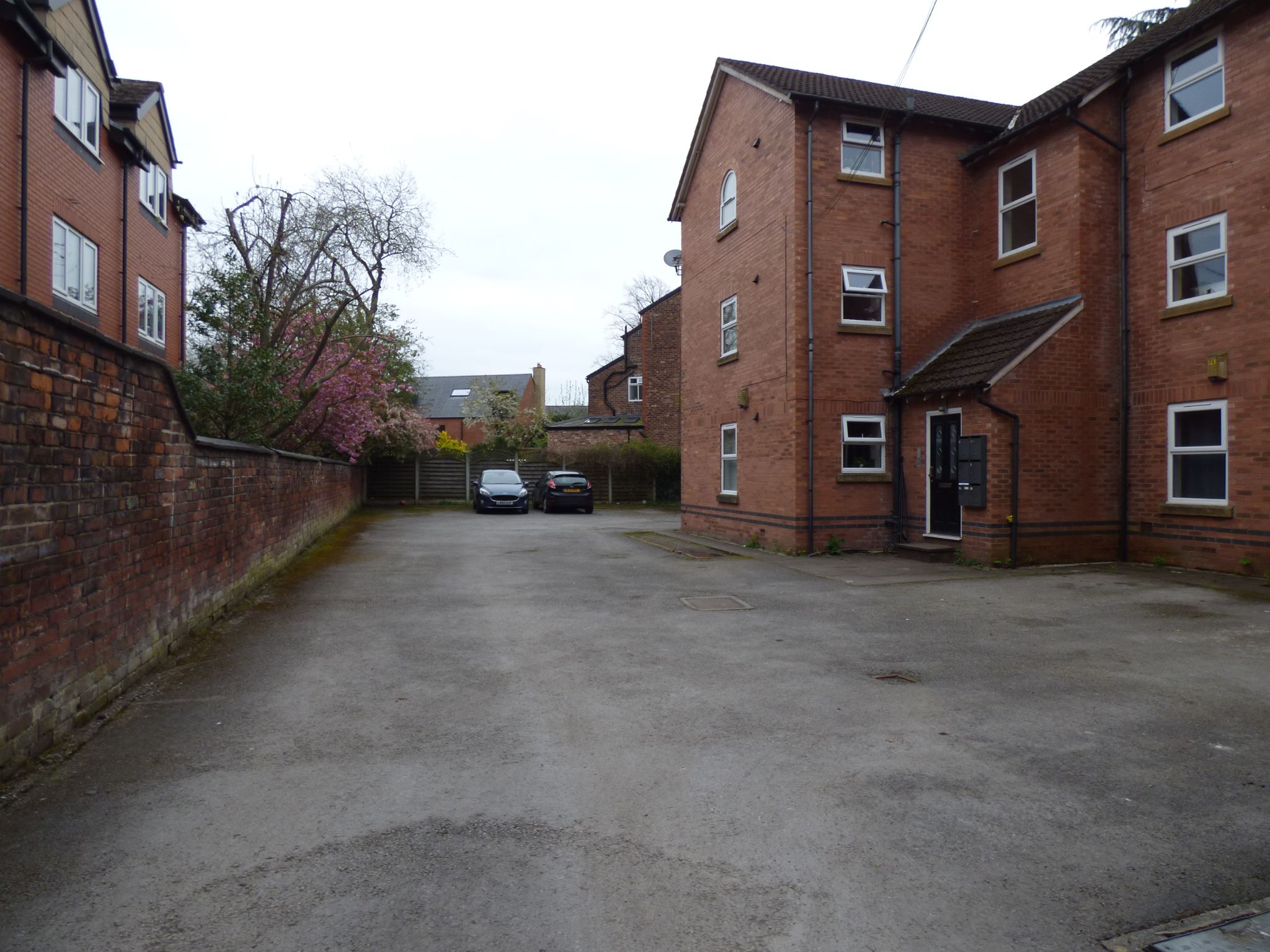 2 bedroom apartment flat/apartment For Sale in Manchester - Photograph 3.
