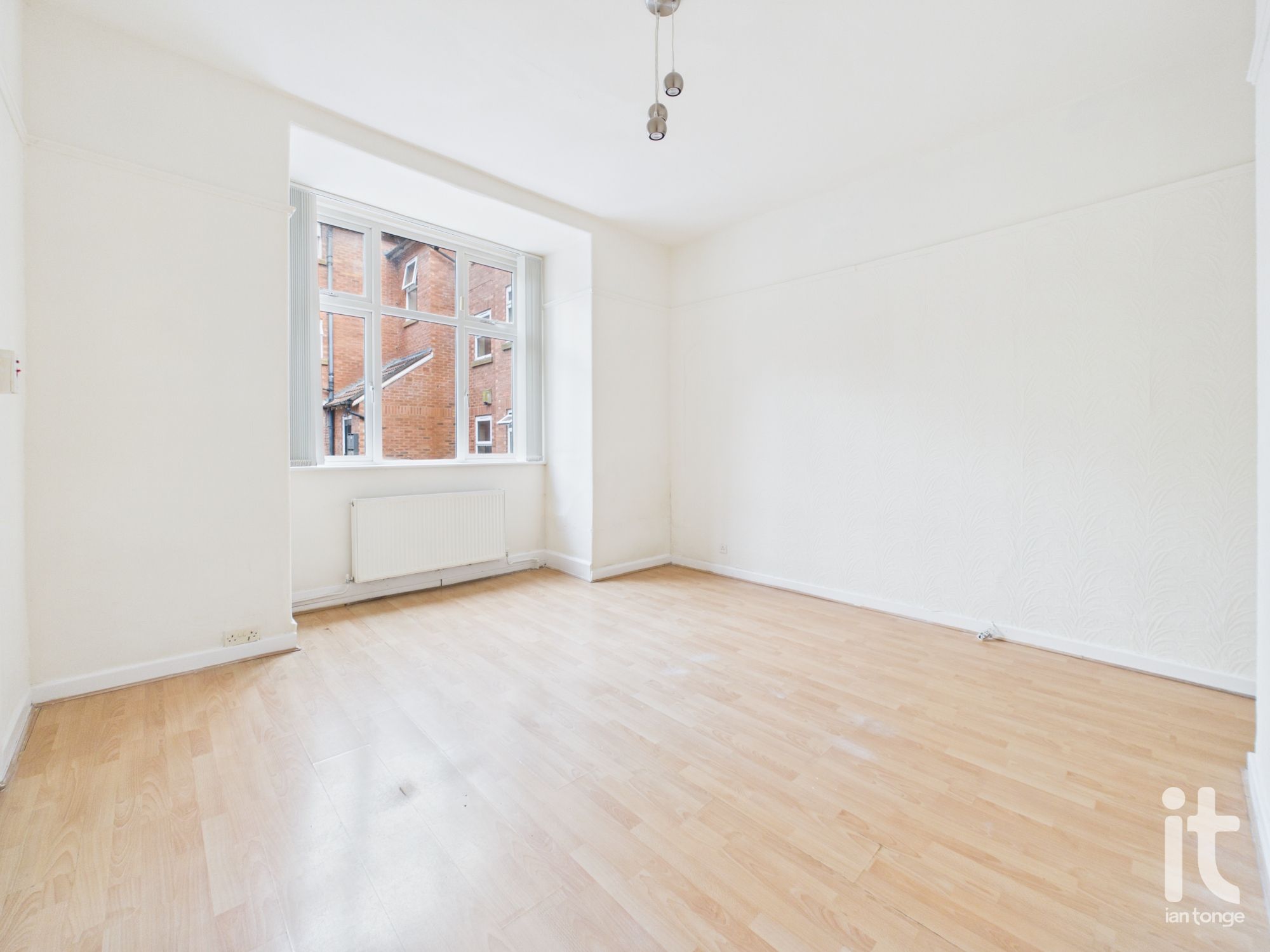 2 bedroom apartment flat/apartment For Sale in Manchester - Photograph 5.