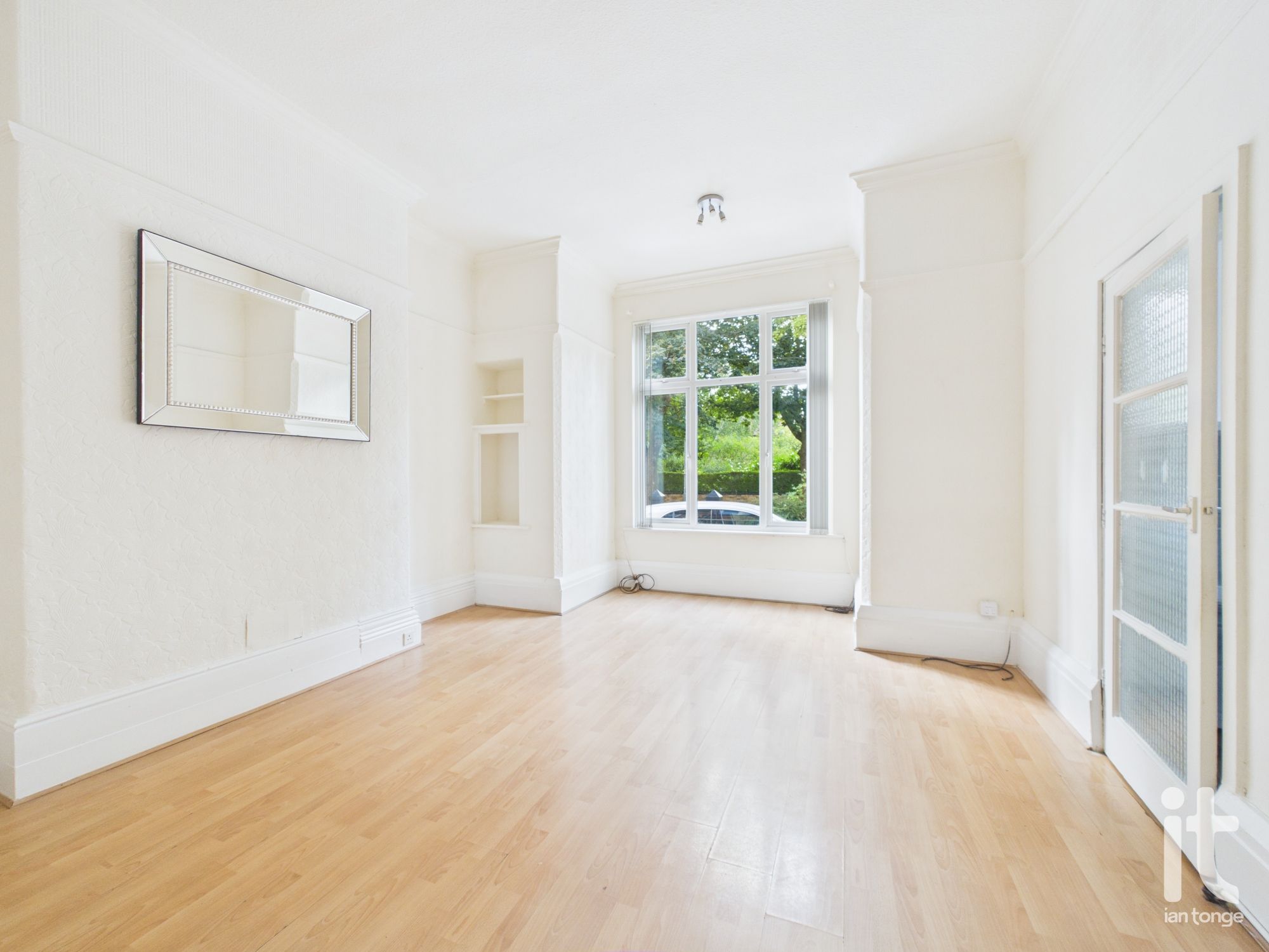 2 bedroom apartment flat/apartment For Sale in Manchester - Photograph 12.