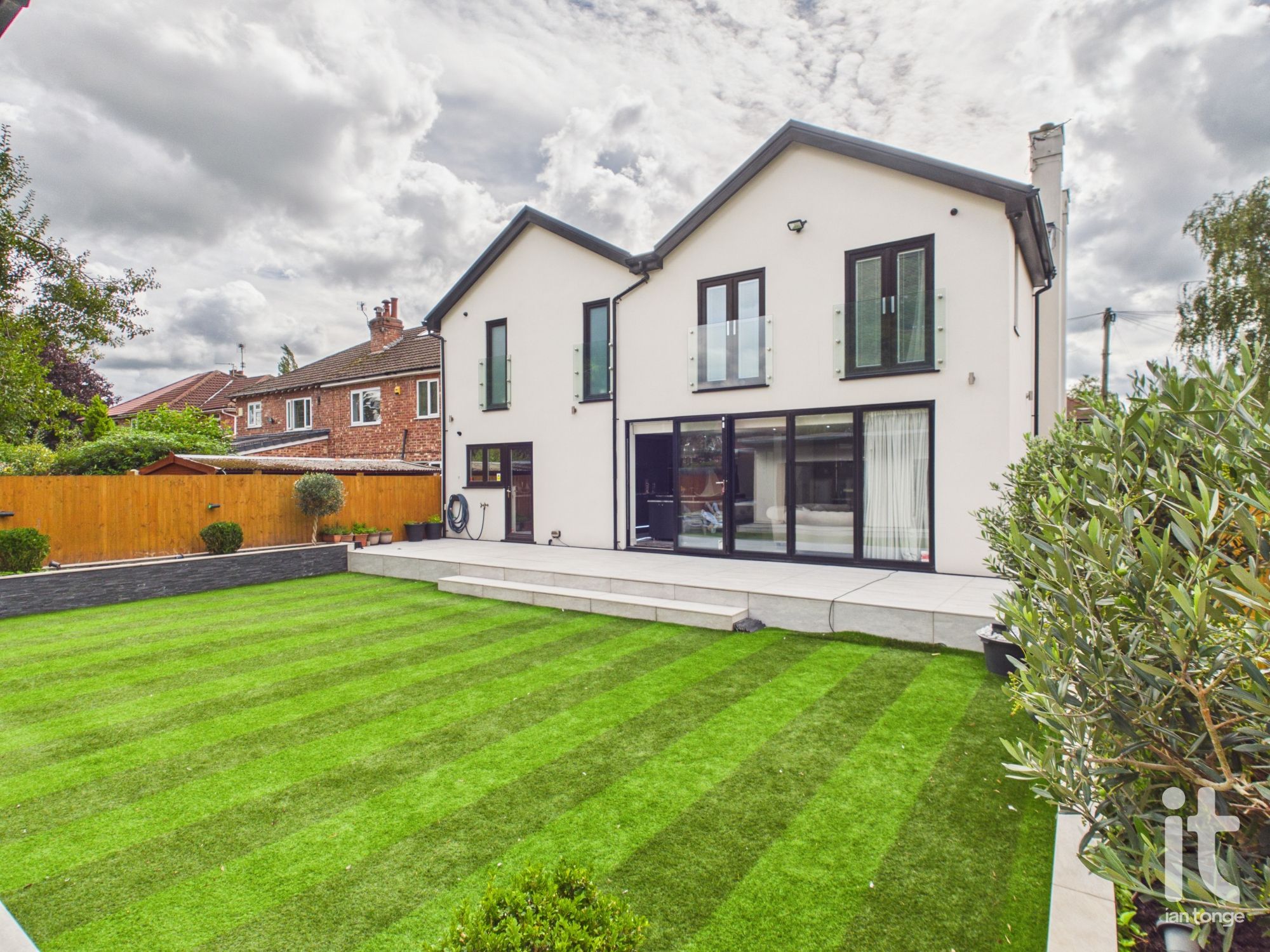 4 bedroom detached house For Sale in Stockport - Photograph 63.