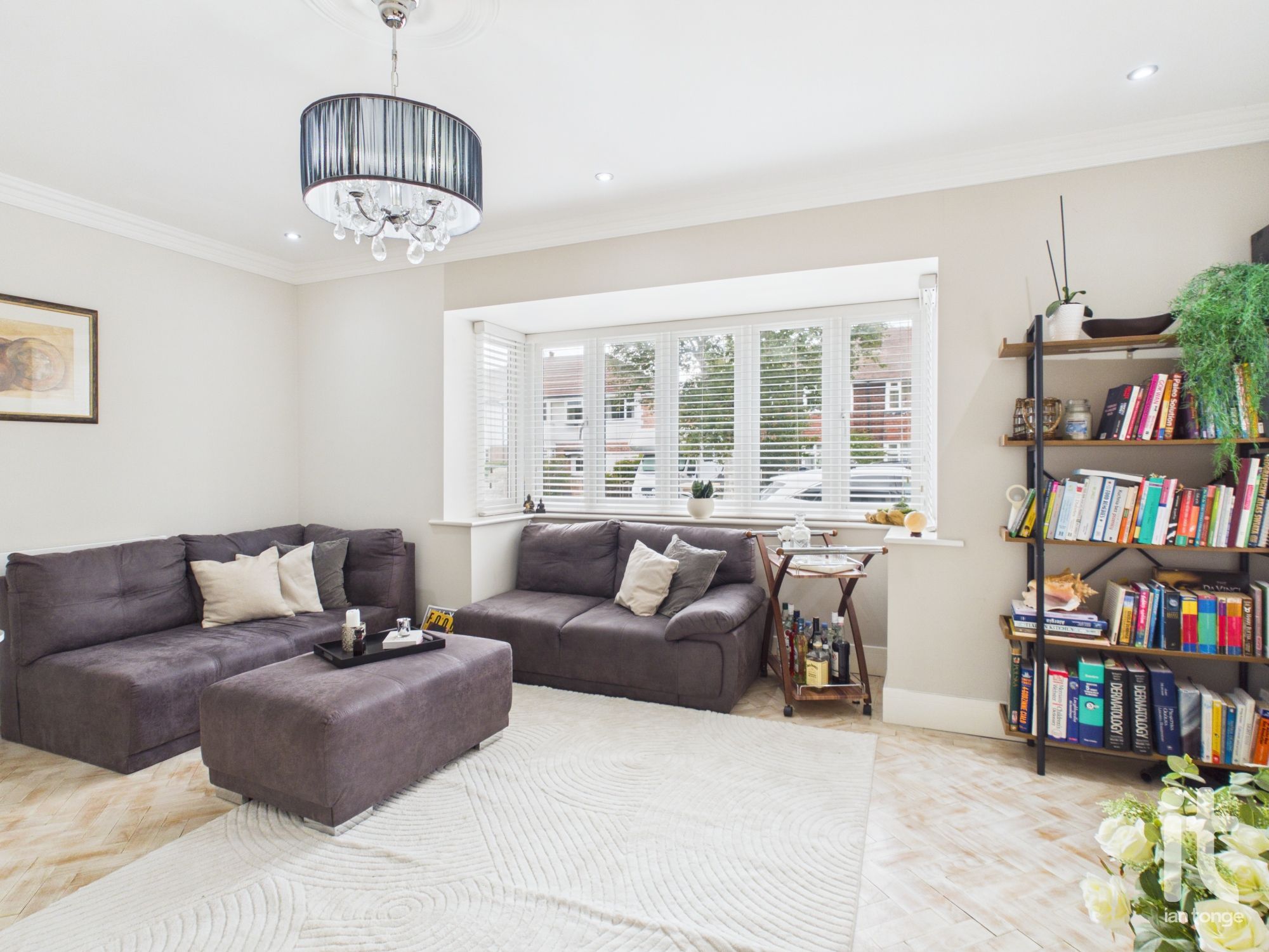 4 bedroom detached house For Sale in Stockport - Photograph 8.