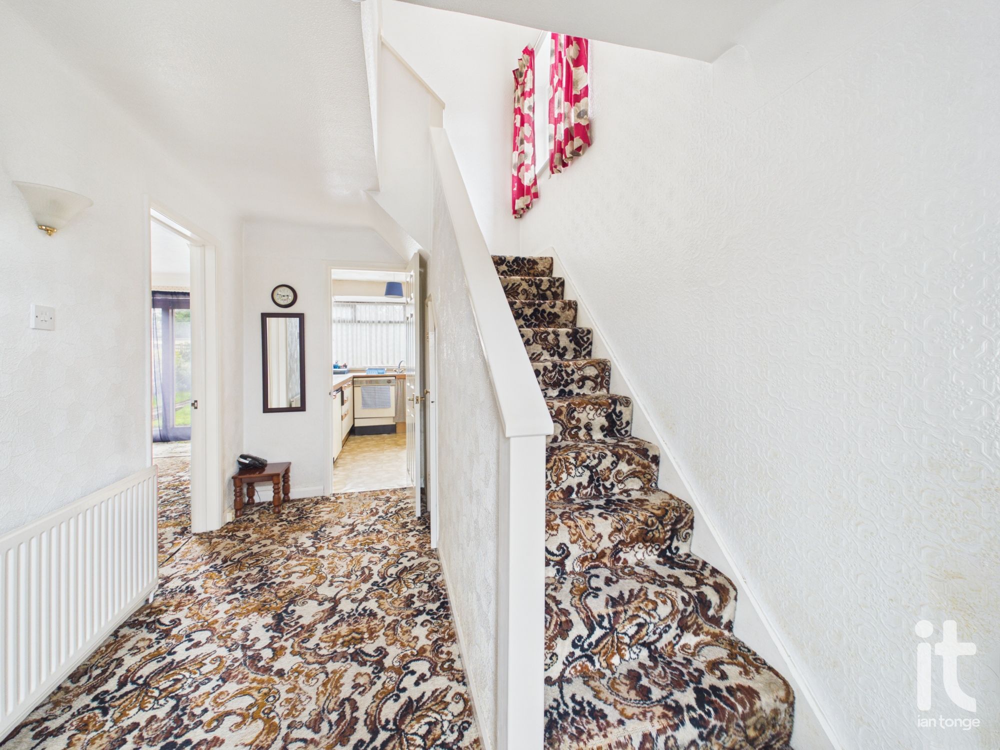 3 bedroom link detached house For Sale in Stockport - Photograph 5.