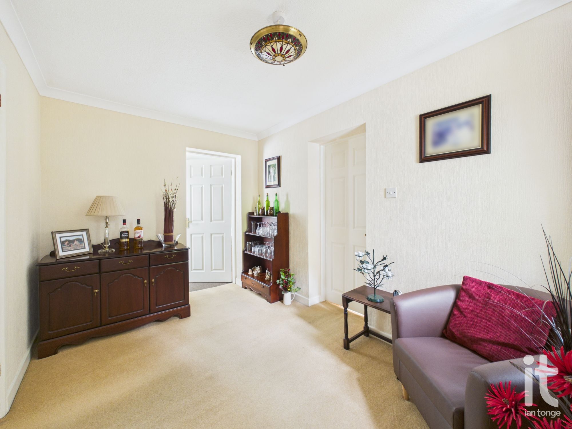 3 bedroom detached house For Sale in Stockport - Photograph 10.