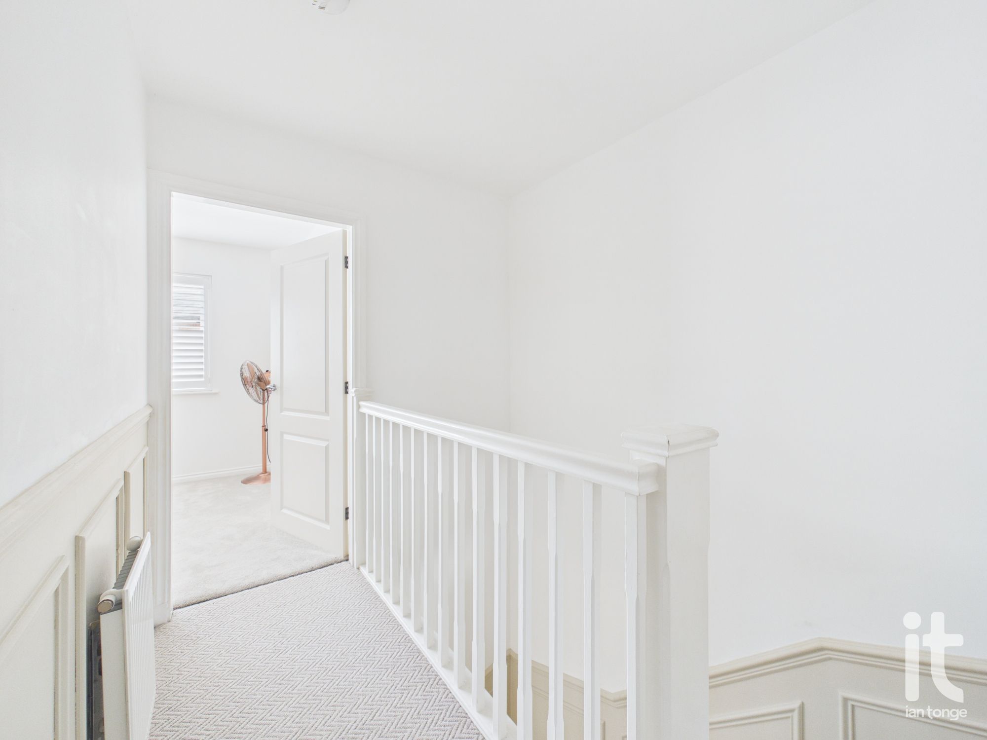 3 bedroom mid terraced house For Sale in Stockport - Photograph 25.