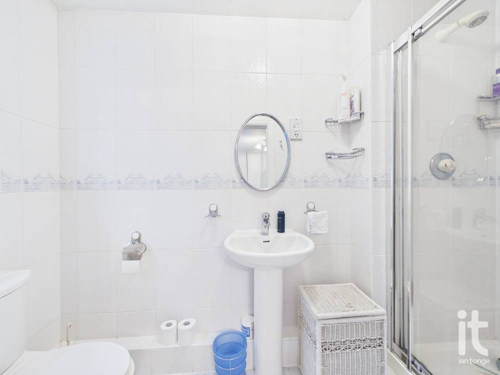 2 bedroom apartment flat/apartment For Sale in Stockport - Photograph 16.