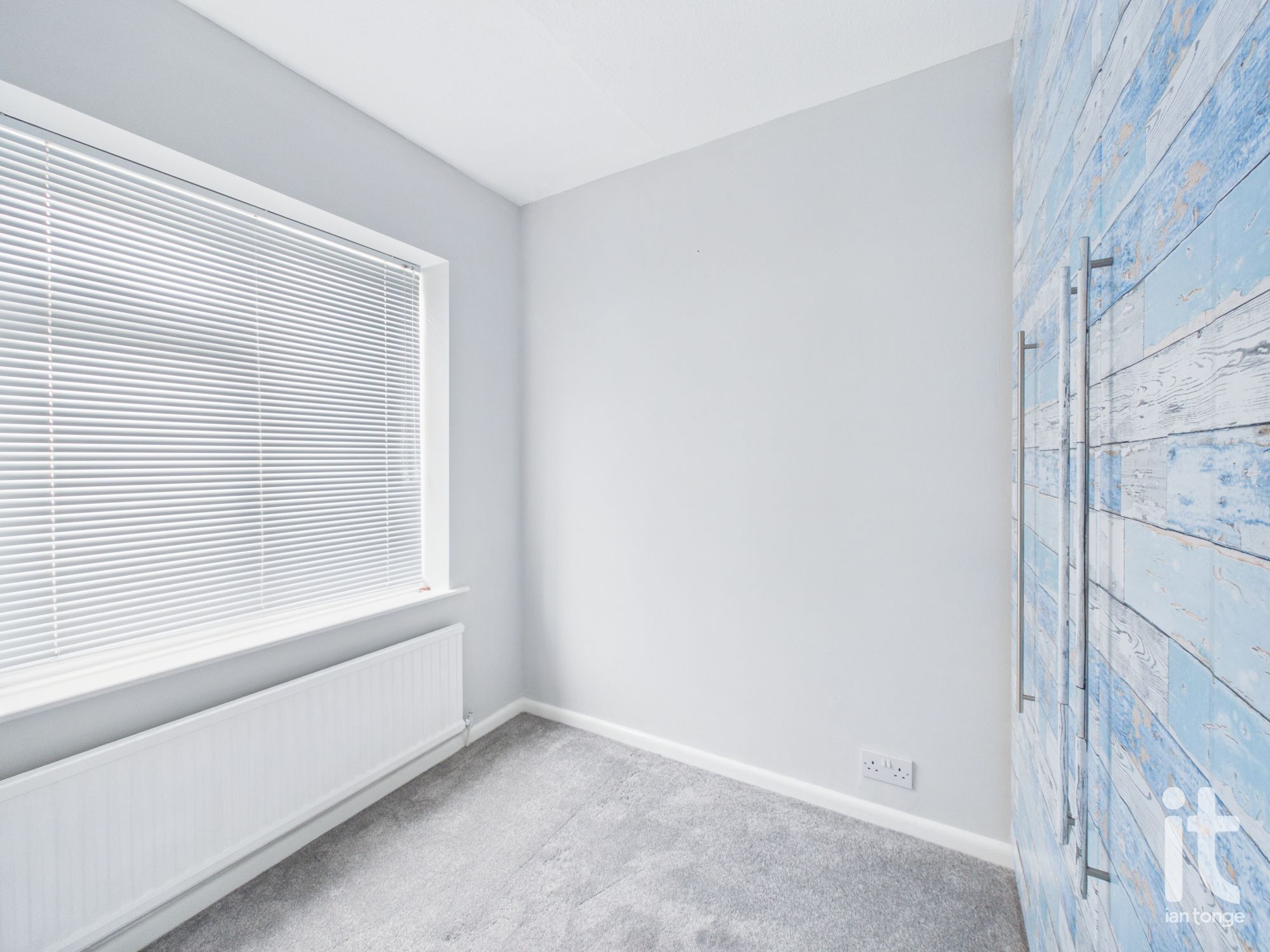 4 bedroom detached house For Sale in Stockport - Photograph 13.