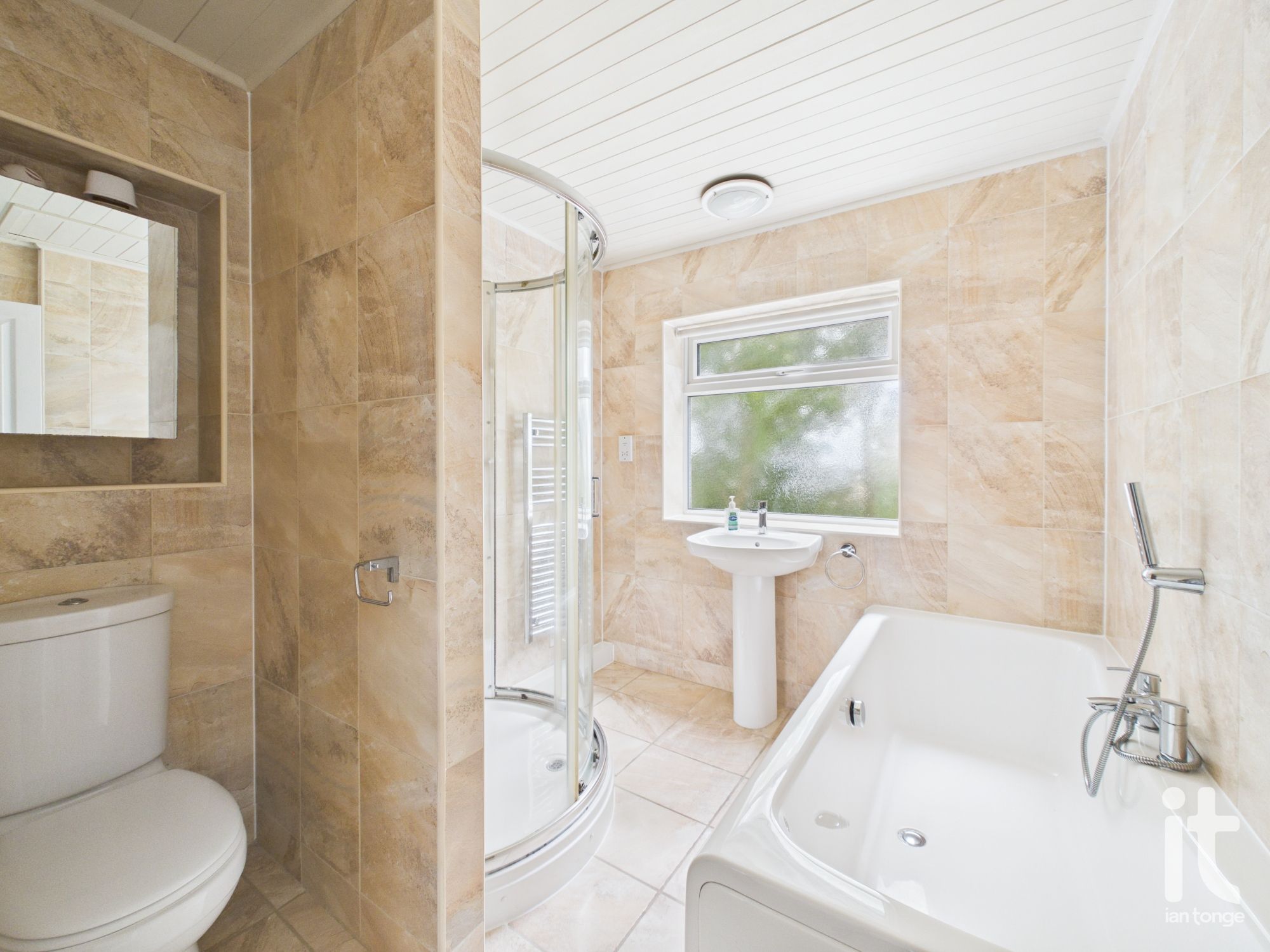 4 bedroom detached house For Sale in Stockport - Photograph 16.